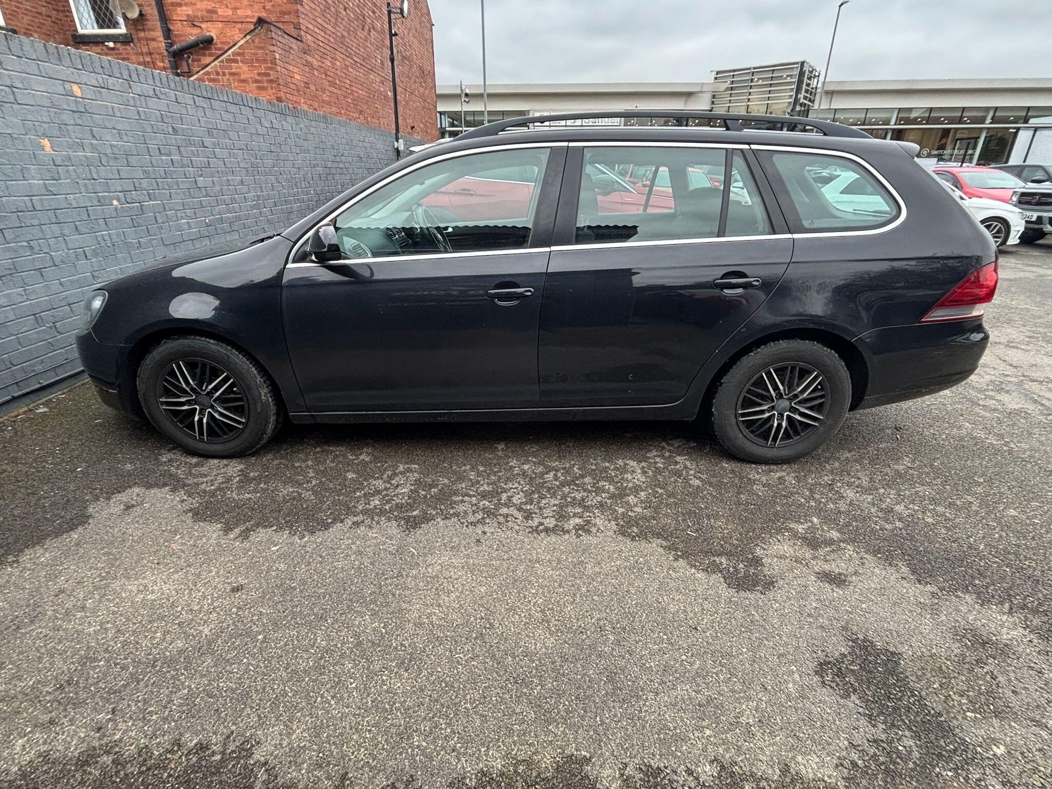 Volkswagen Golf - Image 5