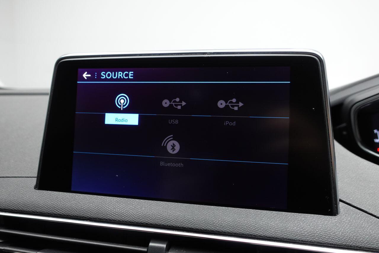 Peugeot 5008 - Image 4