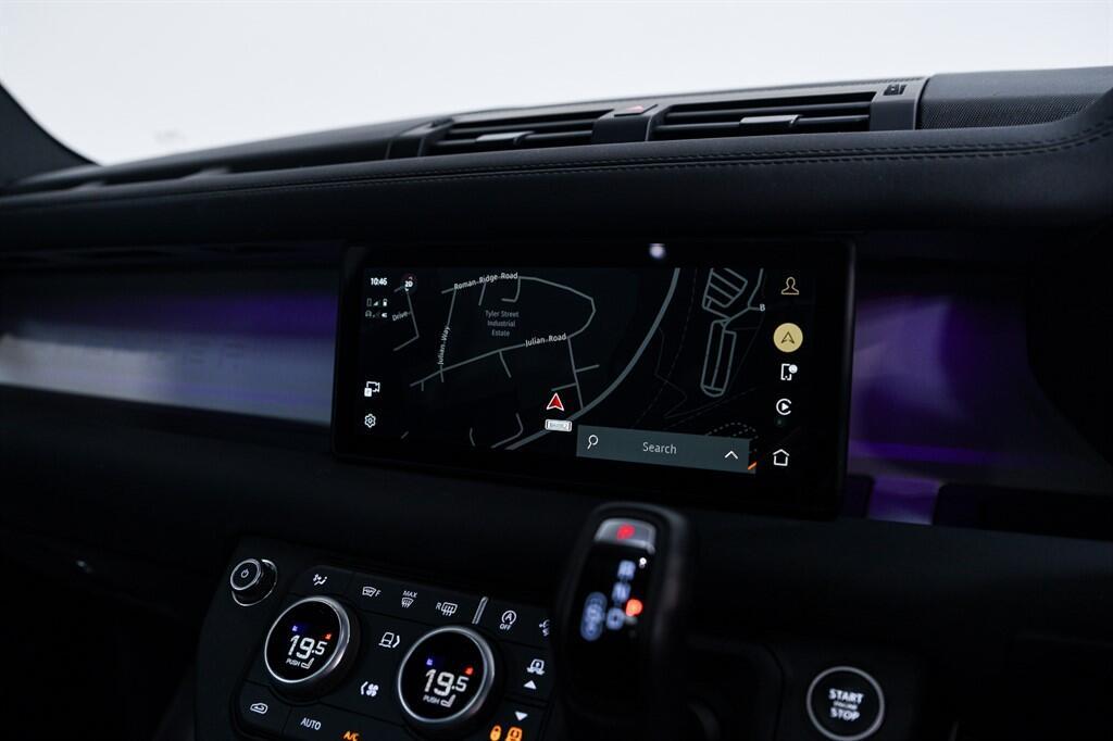 Land Rover Defender 110 - Image 20