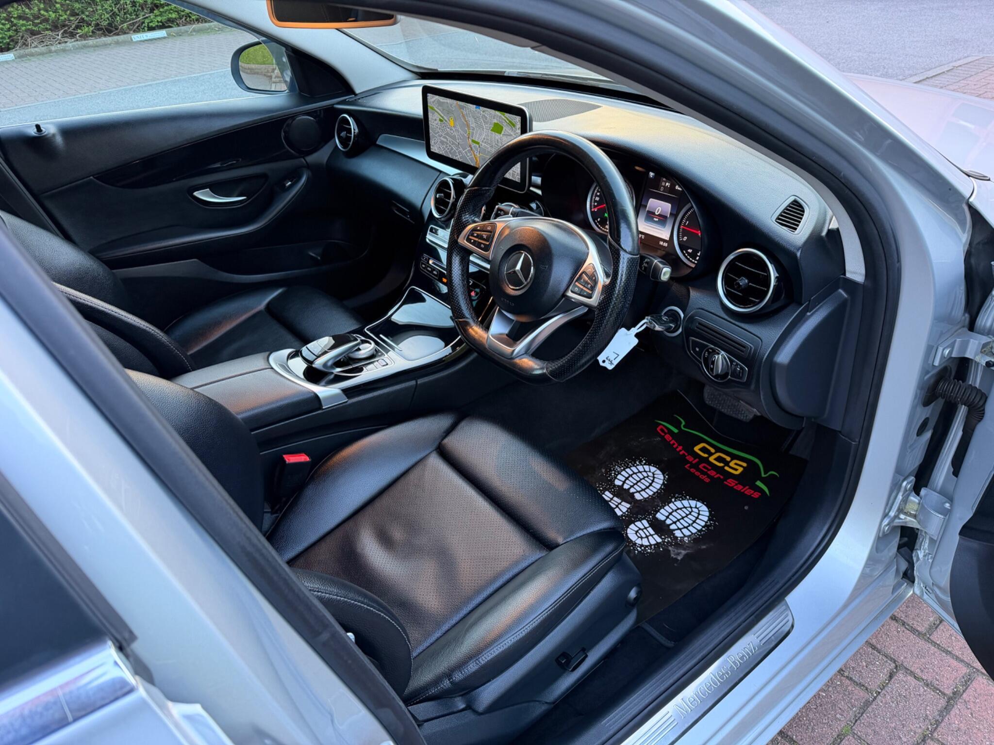 Mercedes C Class - Image 28