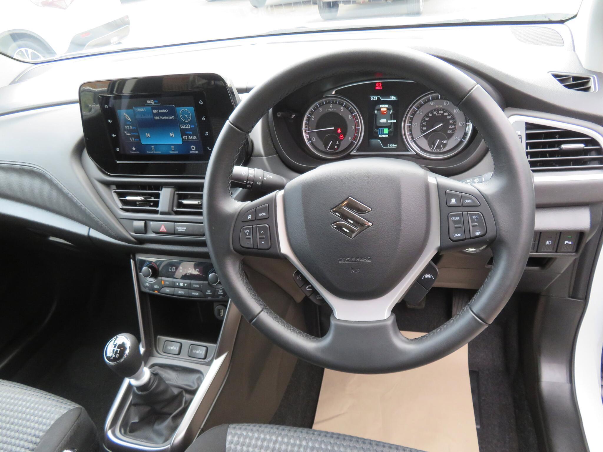 Suzuki S-Cross - Image 16