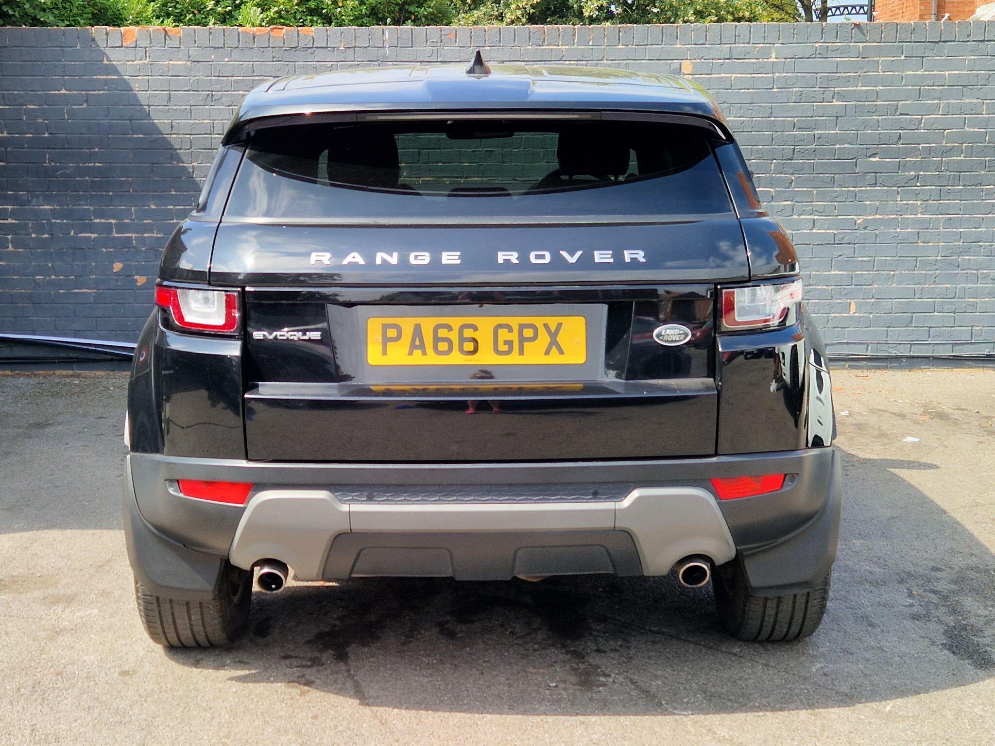 Land Rover Range Rover Evoque - Image 9