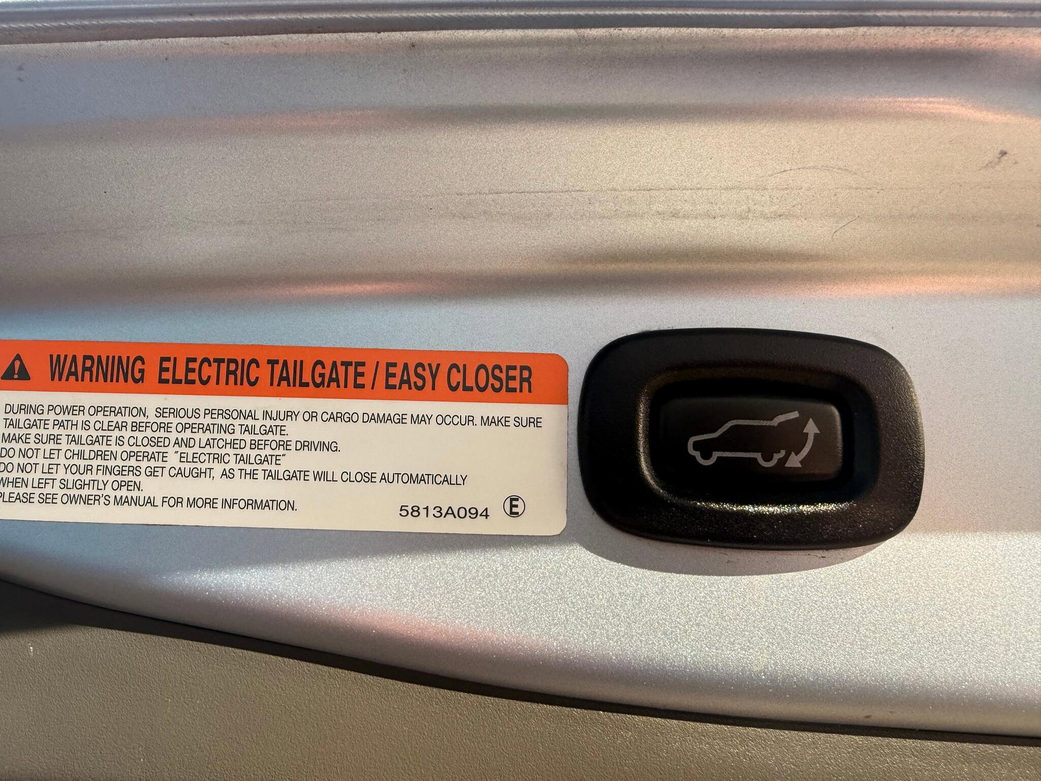 Mitsubishi Outlander - Image 11