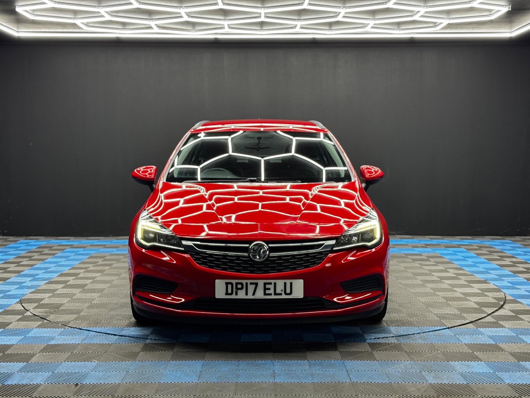 Vauxhall Astra - Image 2