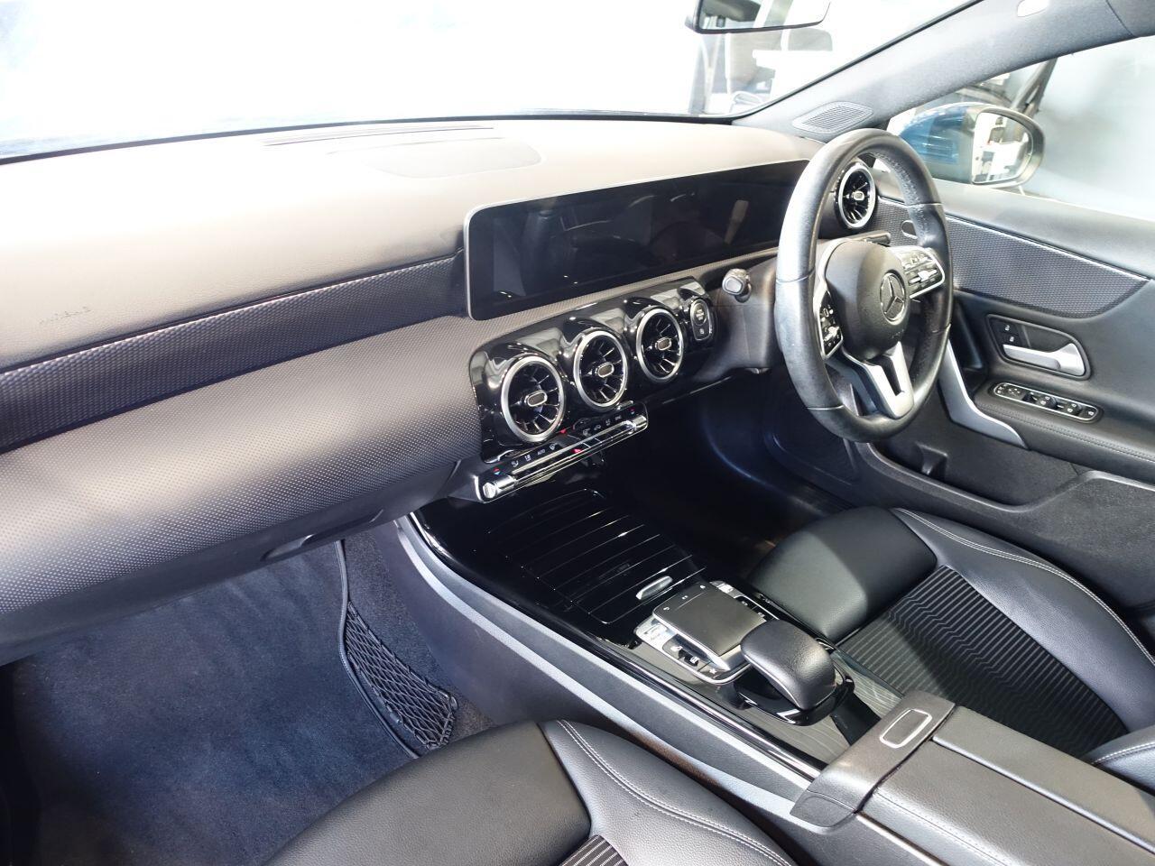 Mercedes-benz A-CLASS - Image 11