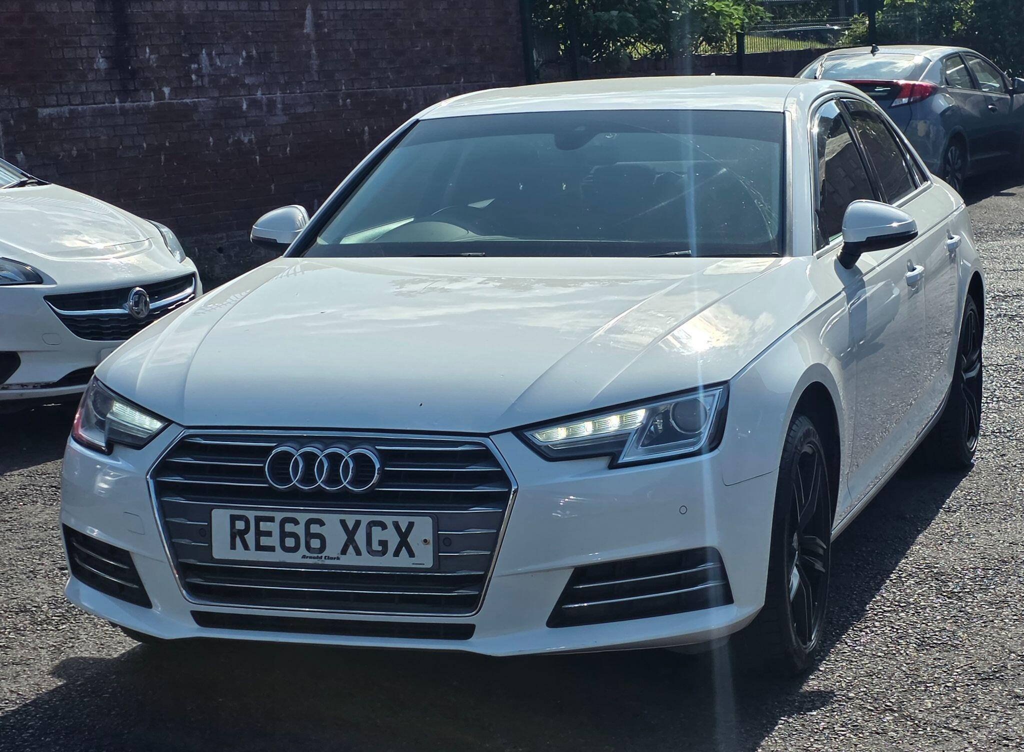 Audi A4 - Image 2