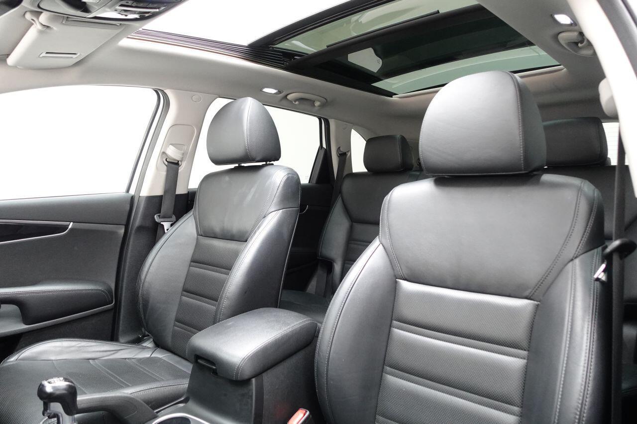 Kia Sorento - Image 17