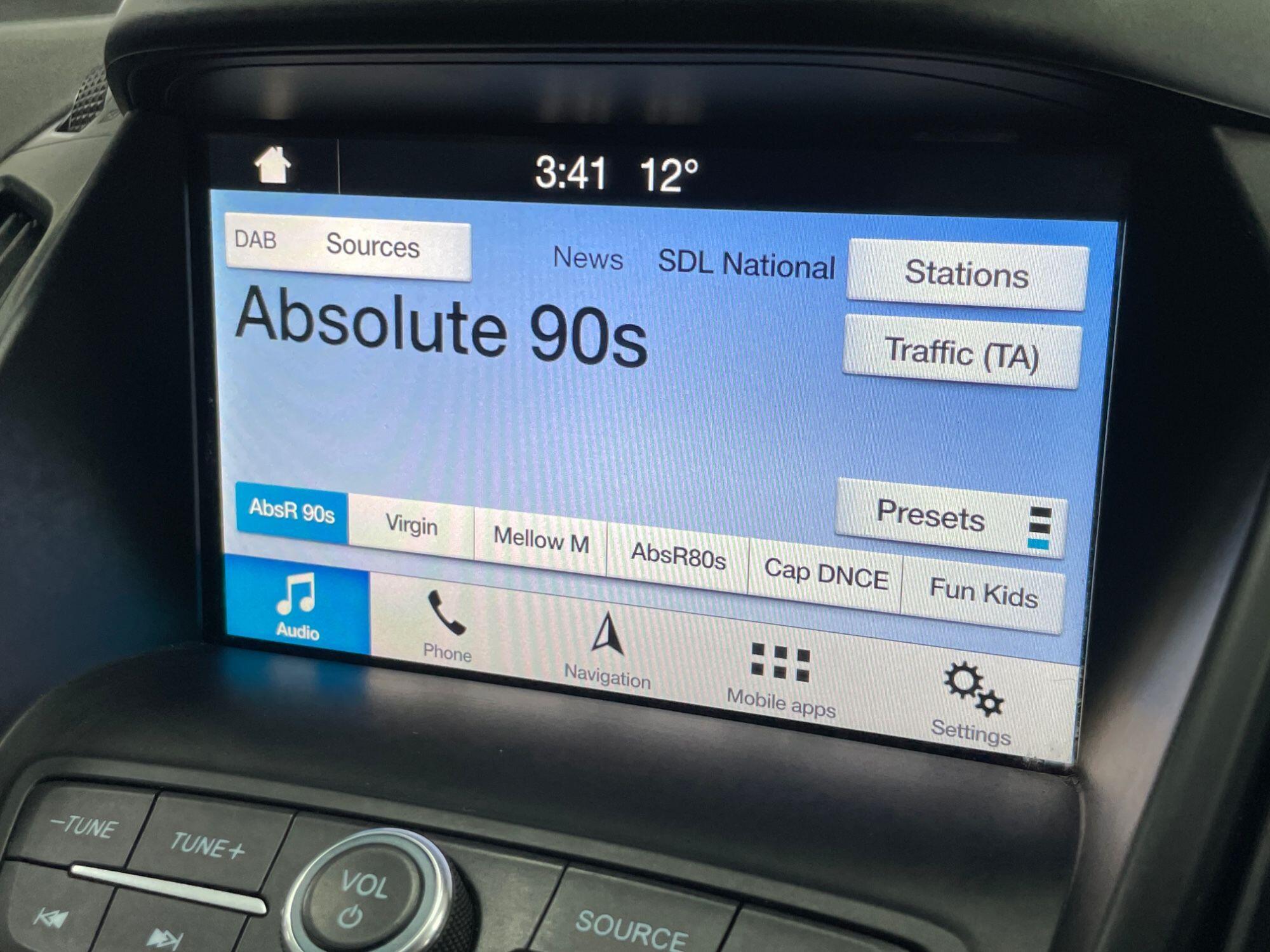 Ford Kuga - Image 41