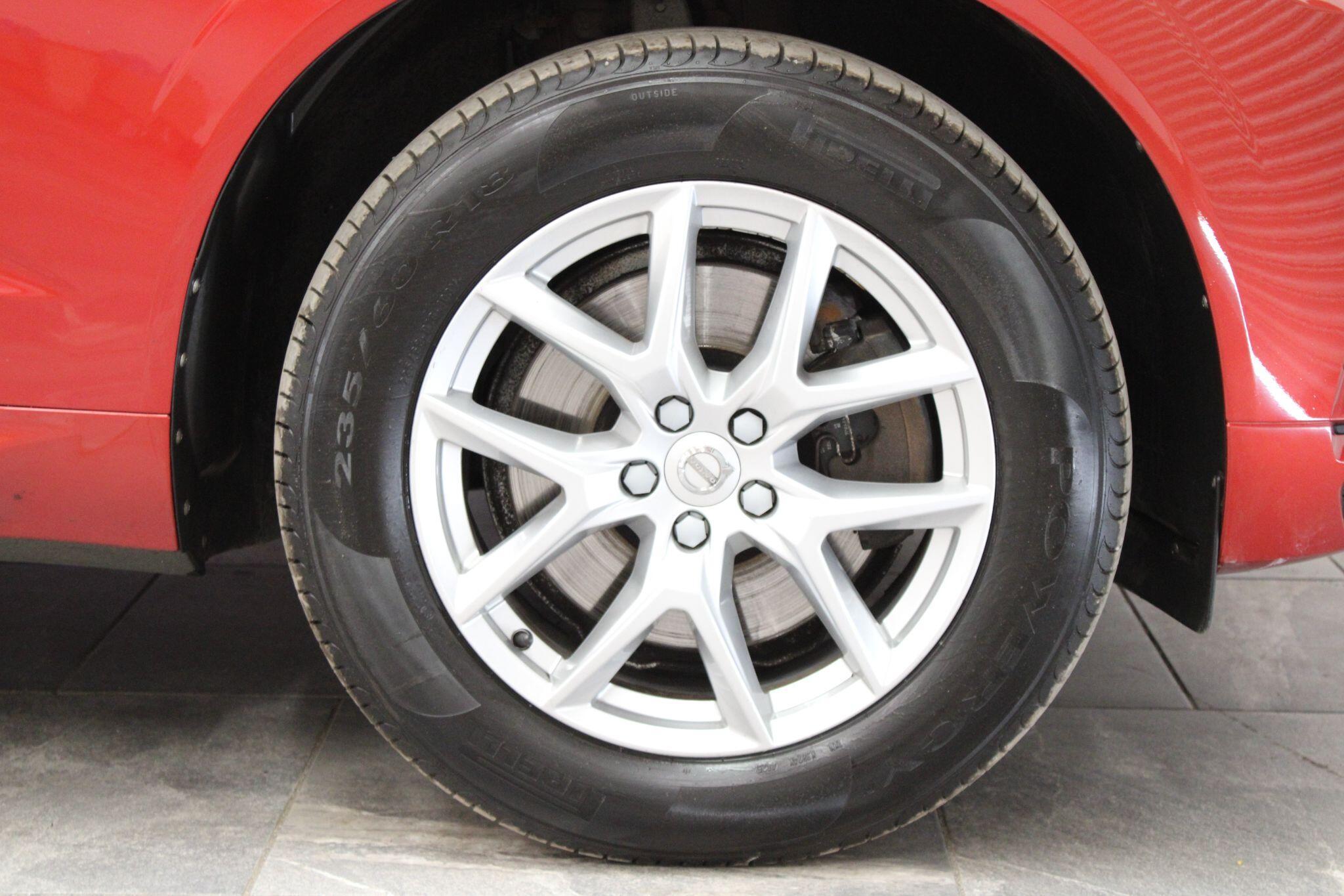Volvo XC60 - Image 6