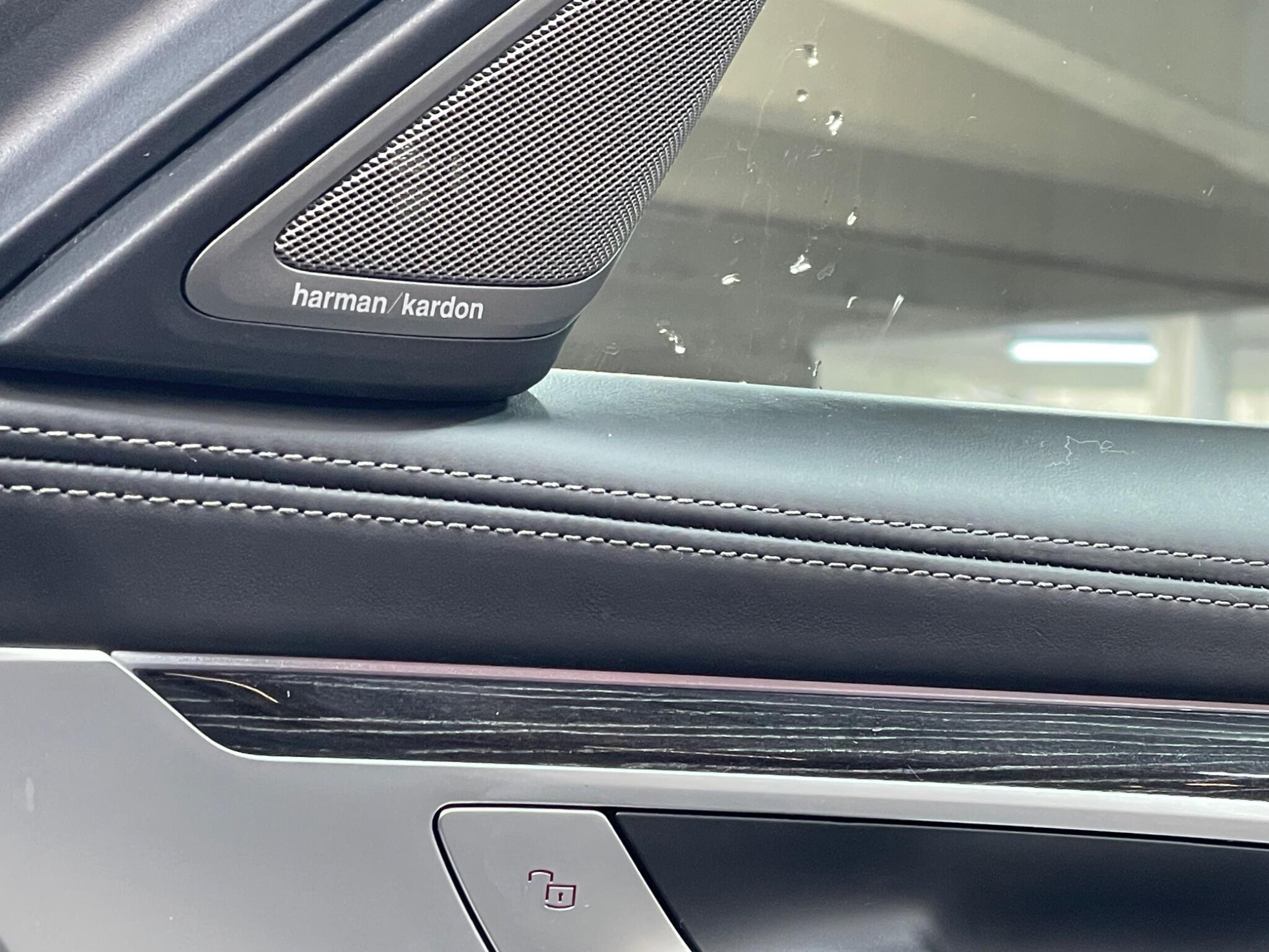 BMW 7 Series - Image 19