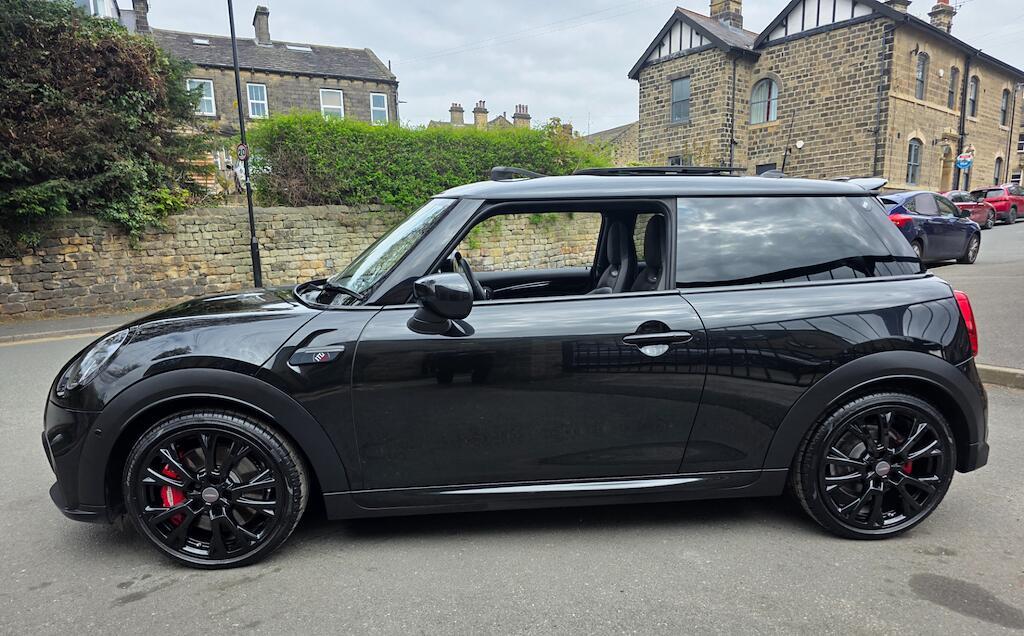 MINI Hatch - Image 5