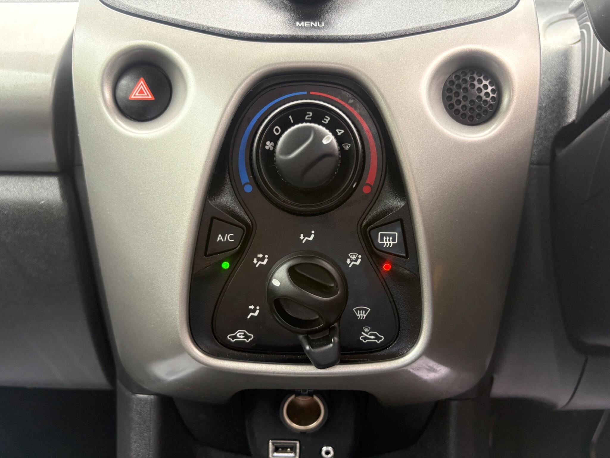 Toyota Aygo - Image 46