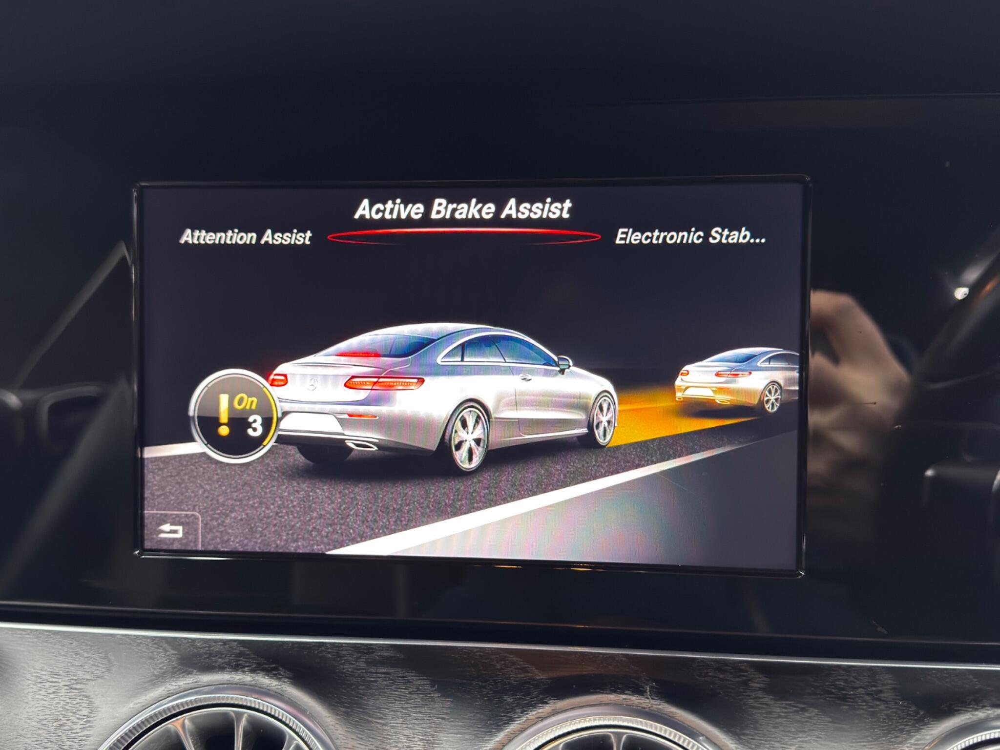 Mercedes E Class - Image 32