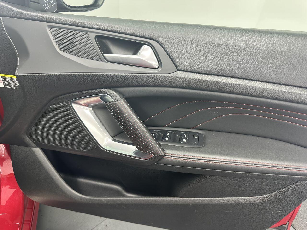 Peugeot 308 - Image 15