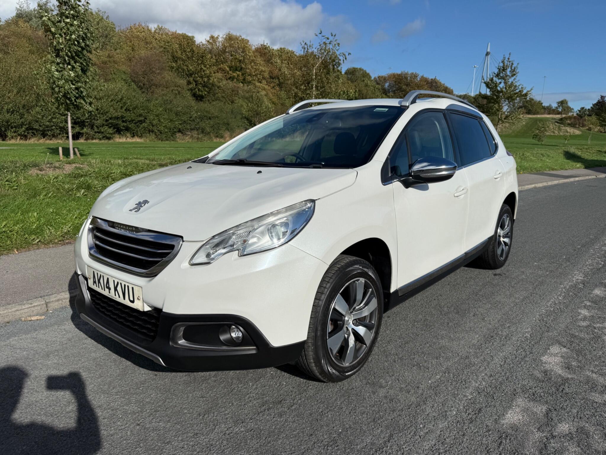 Peugeot 2008 - Image 6