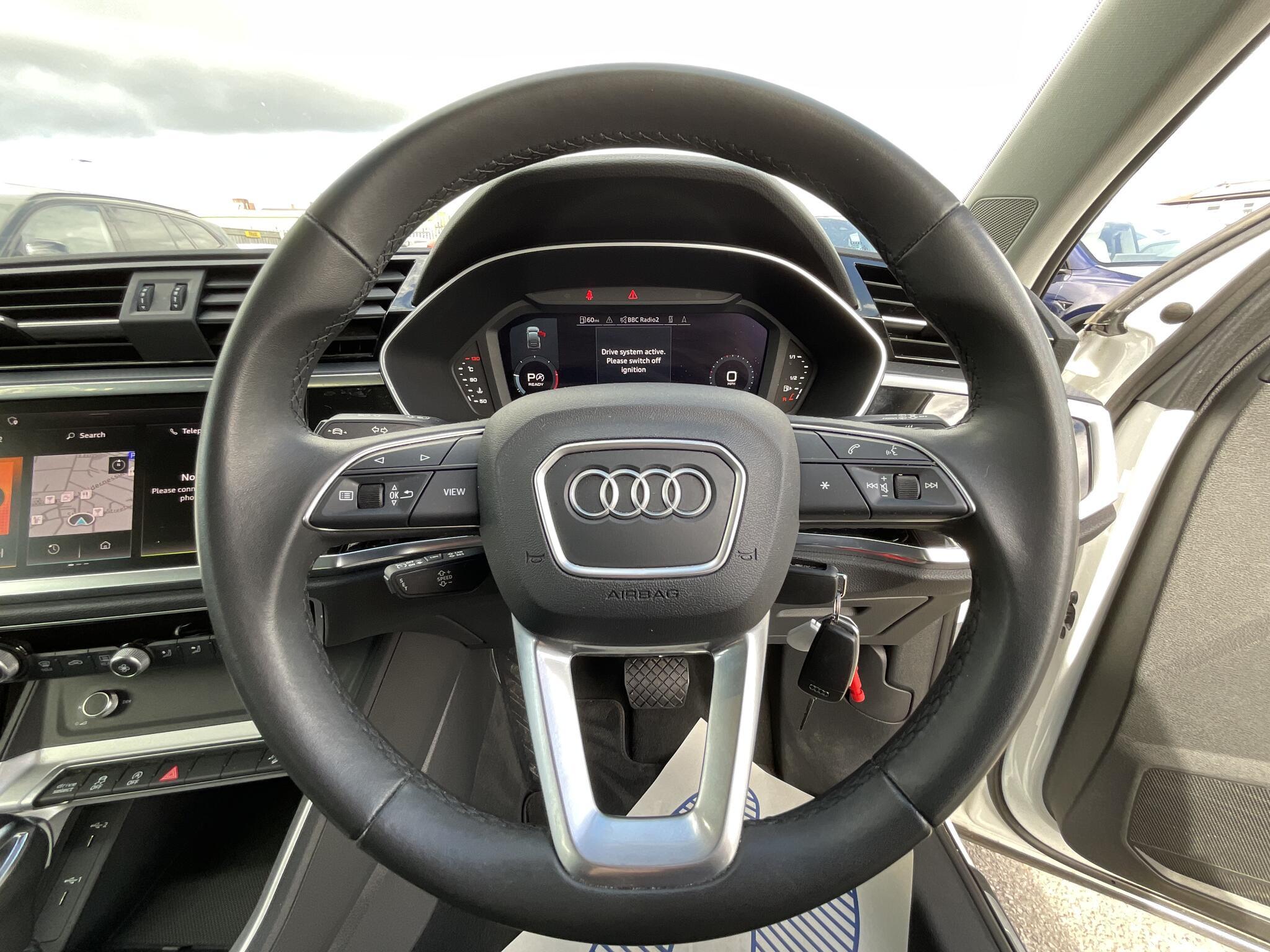Audi Q3 - Image 18