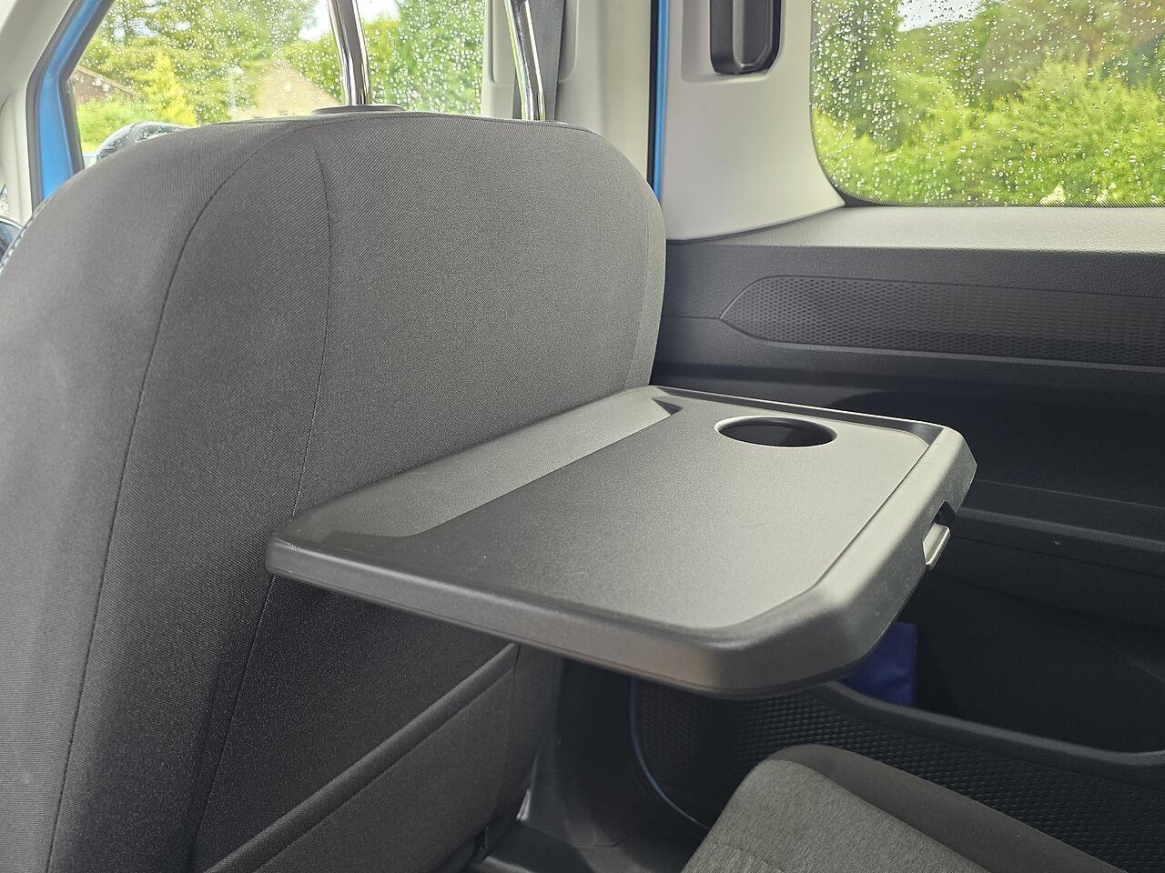 Ford Tourneo Connect - Image 8