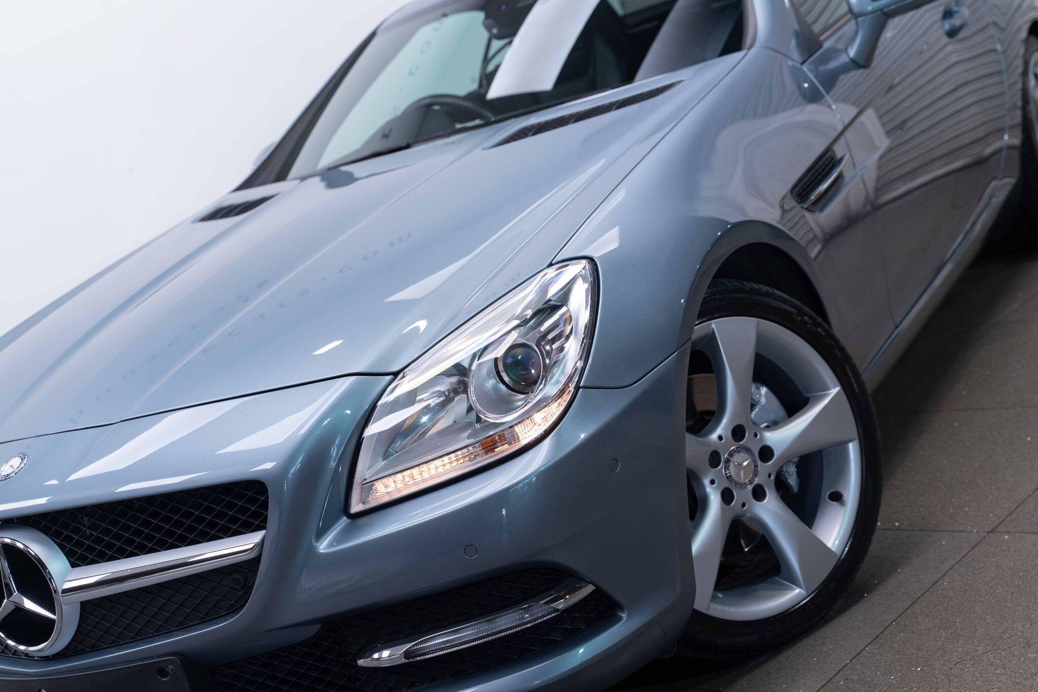 Mercedes SLK - Image 7