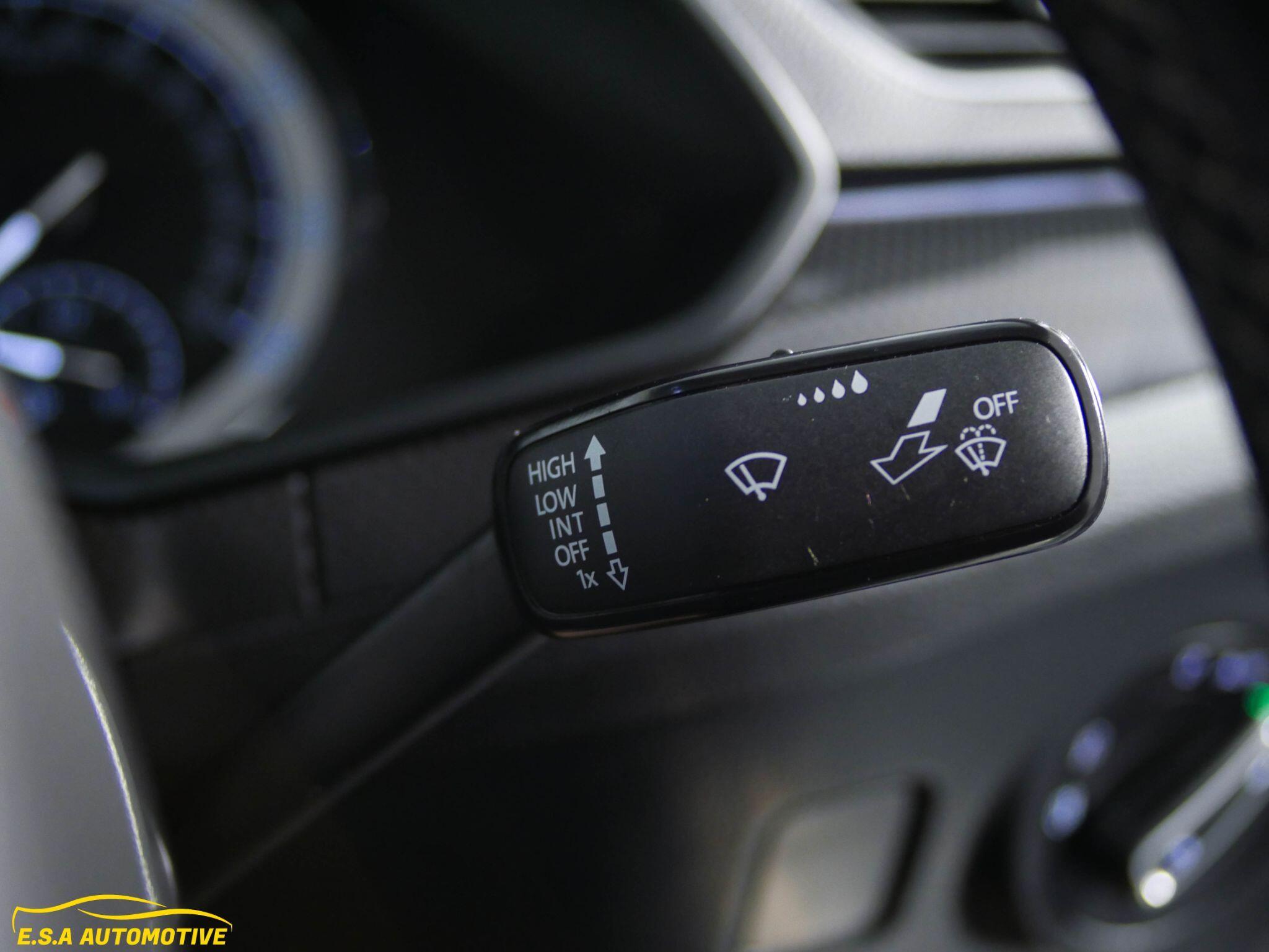 Skoda Superb - Image 25