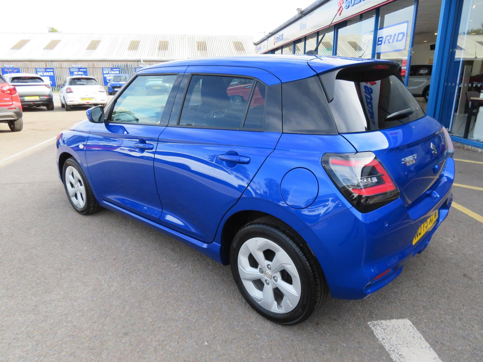 Suzuki Swift - Image 9