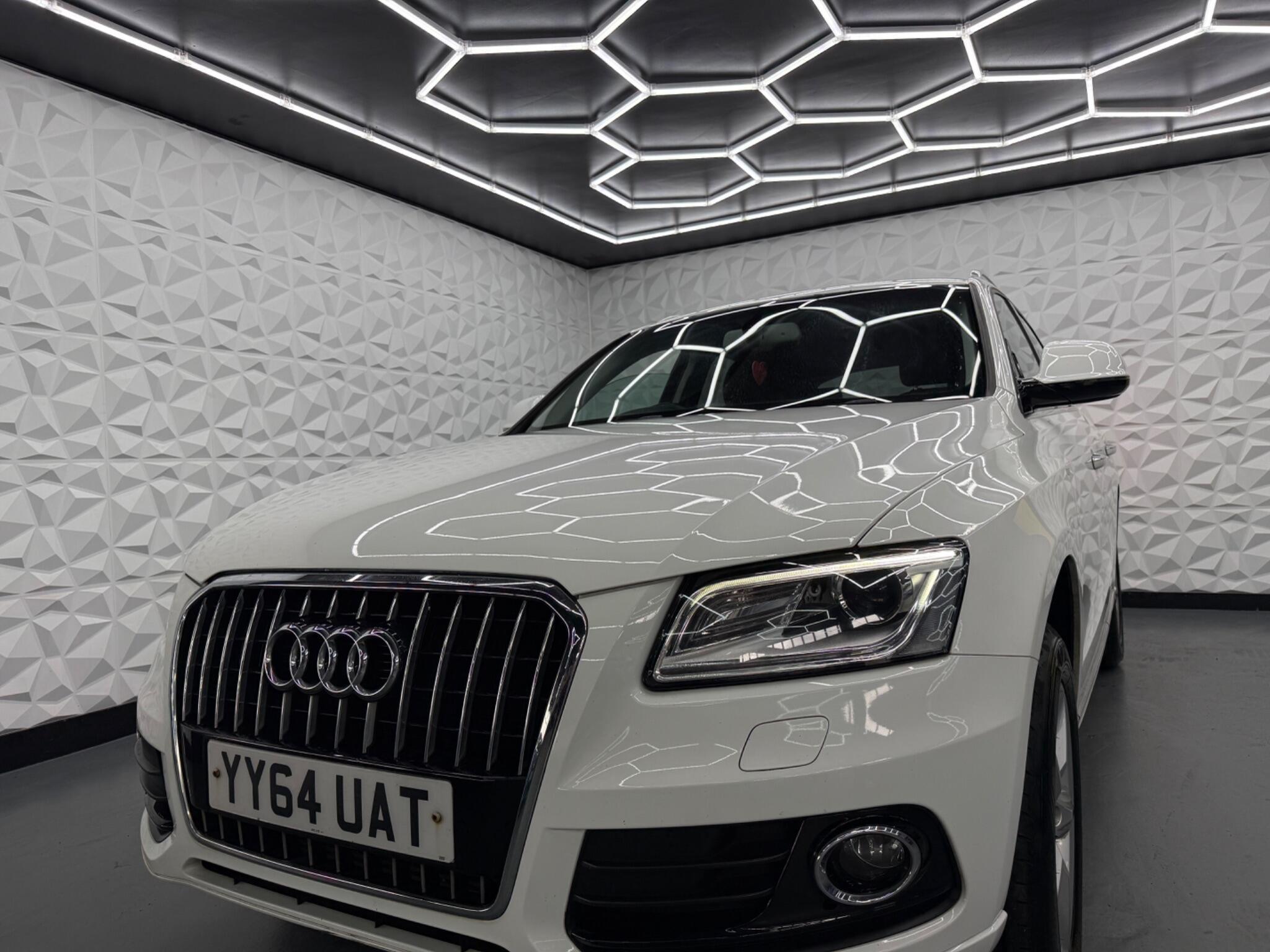 Audi Q5 - Image 12