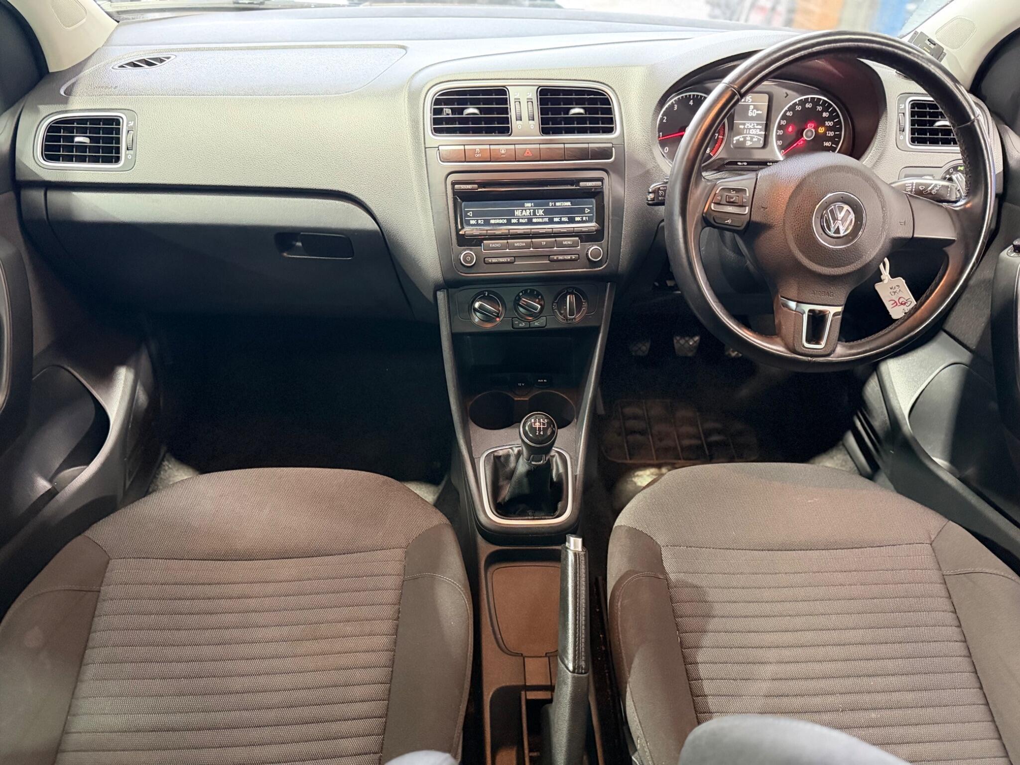 Volkswagen Polo - Image 35