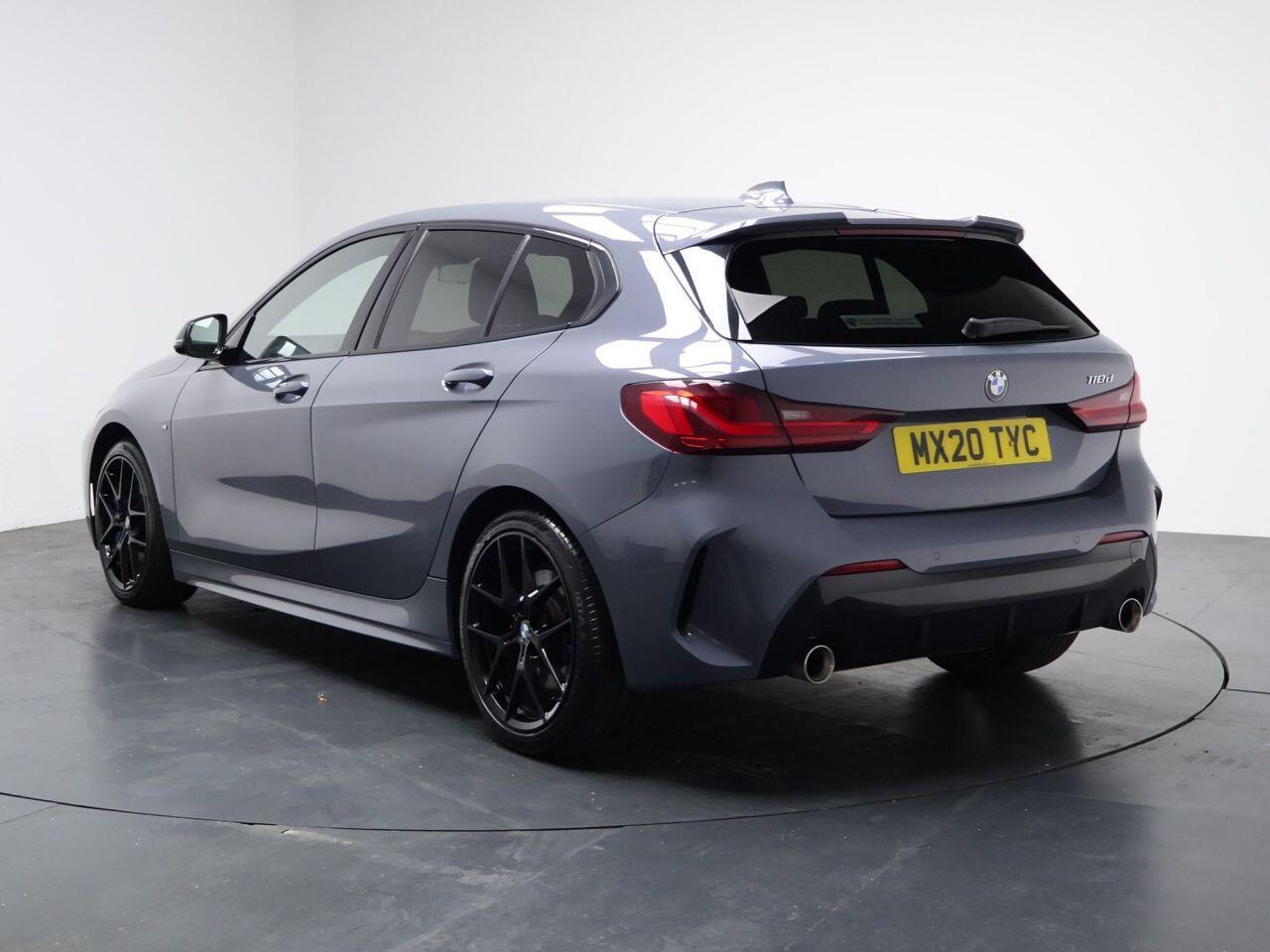BMW 1 Series - Image 9