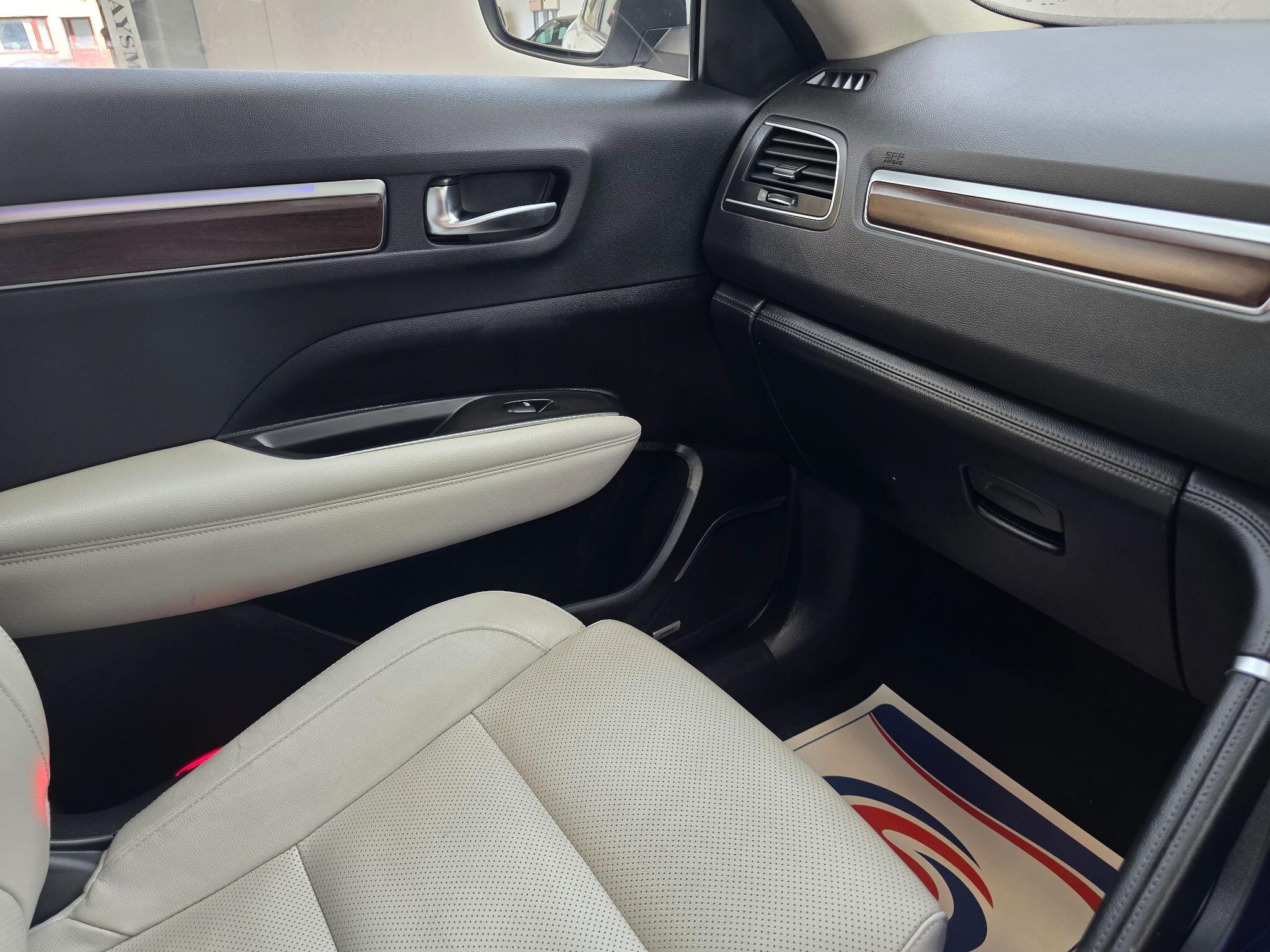 Renault Koleos - Image 21