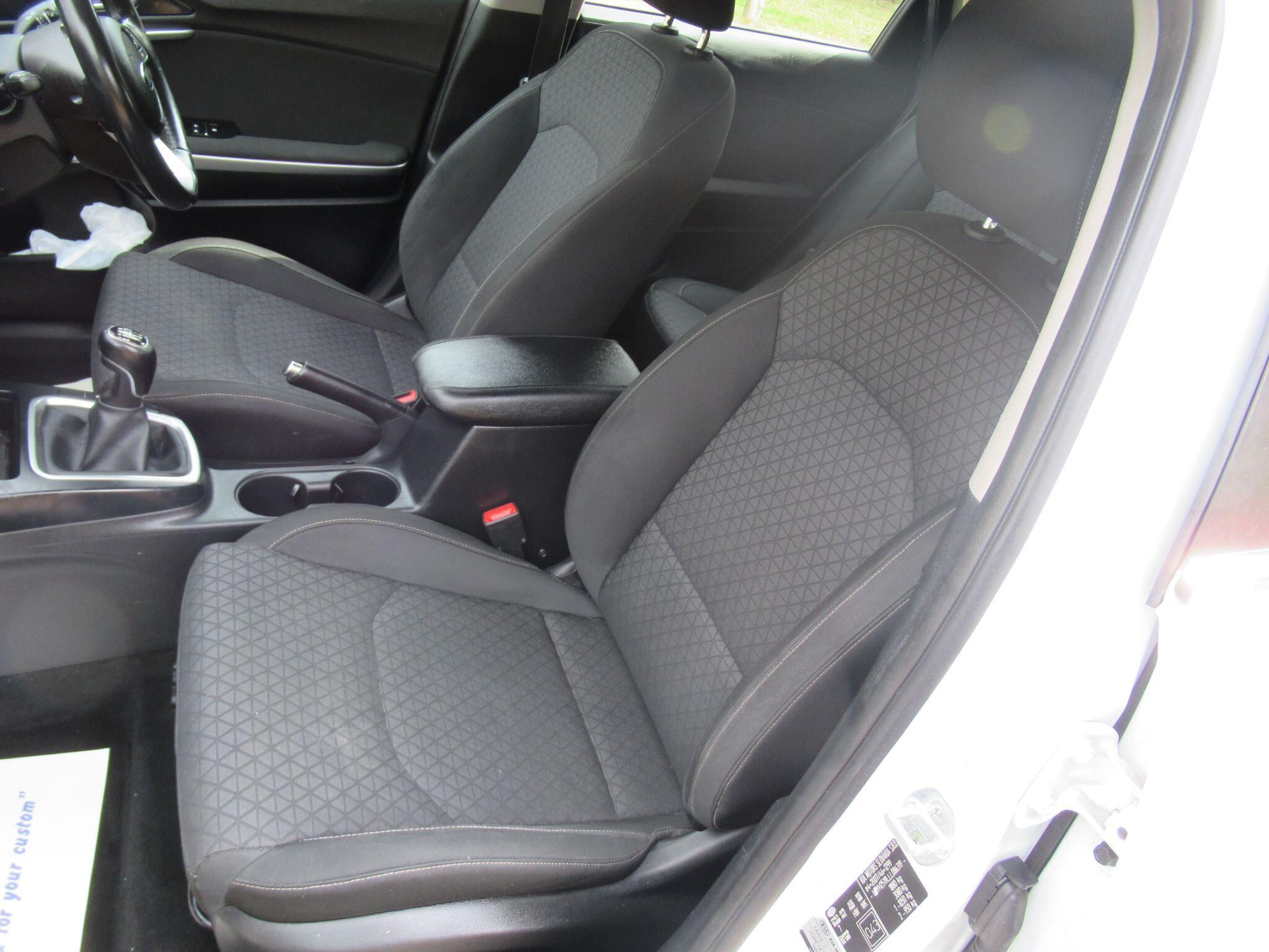Kia ceed - Image 14
