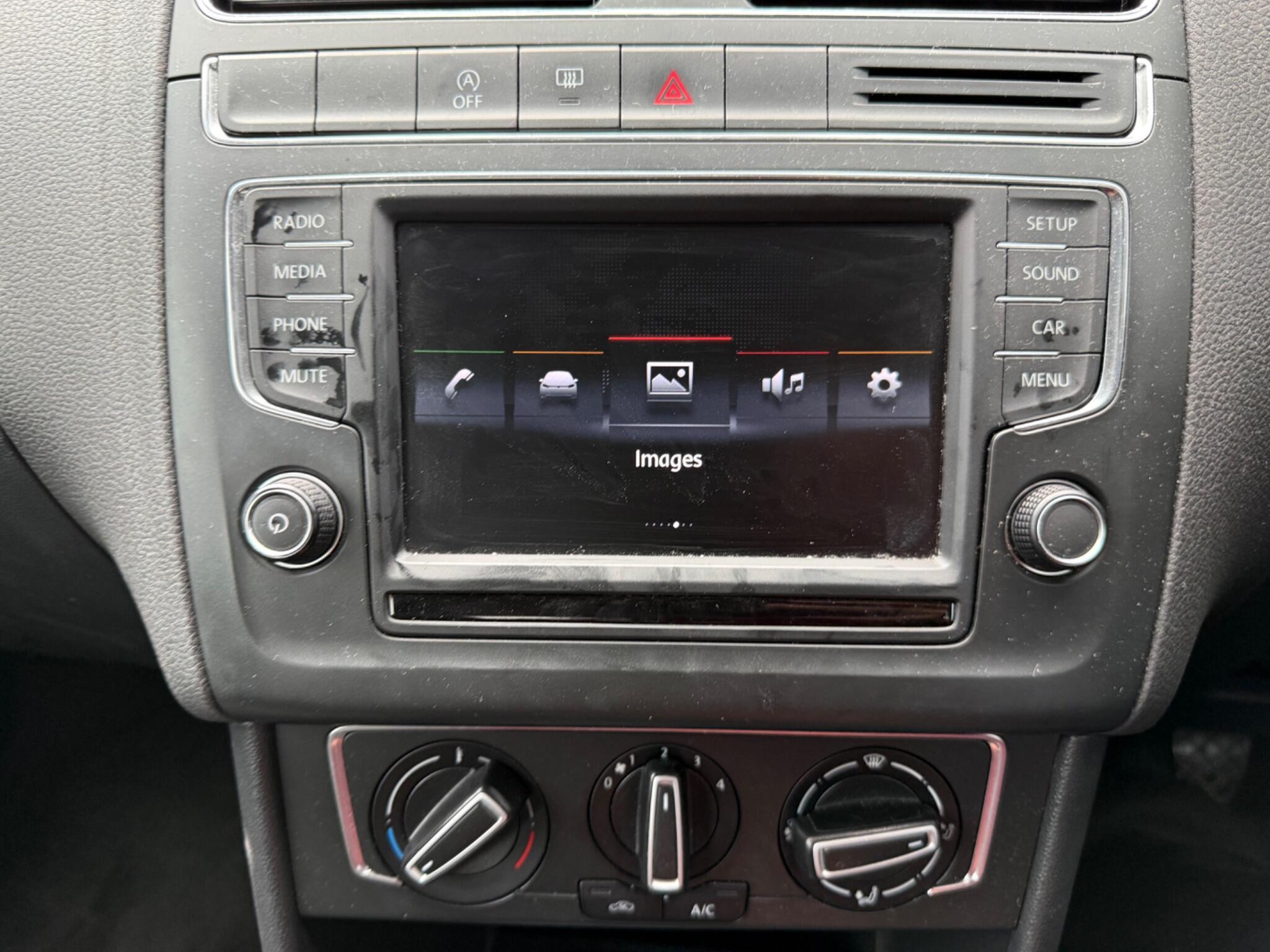 Volkswagen Polo - Image 10