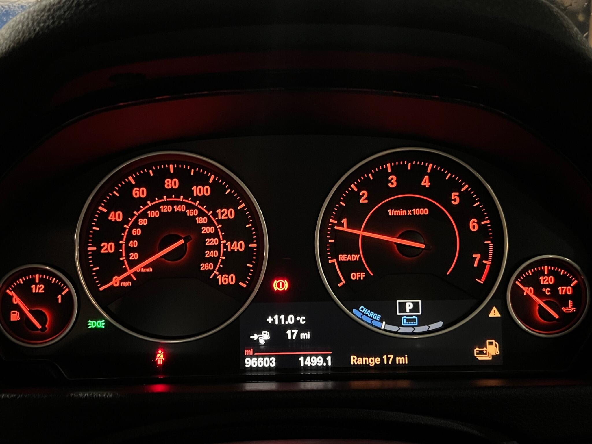 BMW 3 Series - Image 34