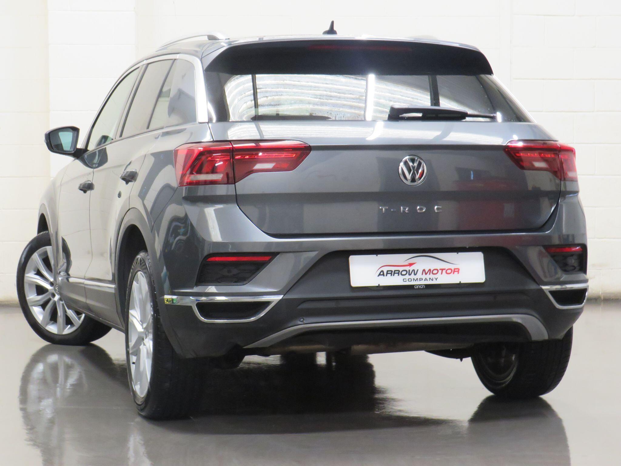 Volkswagen T-Roc - Image 6