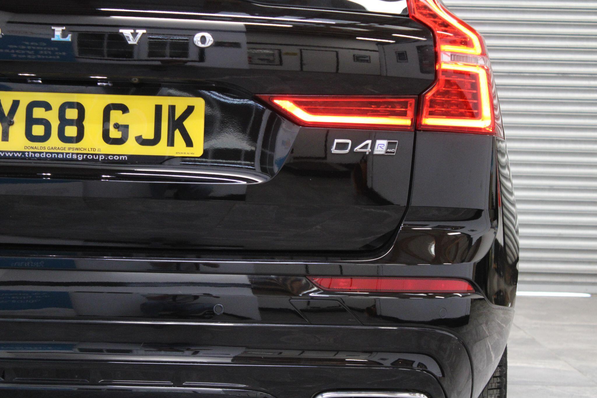 Volvo XC60 - Image 15