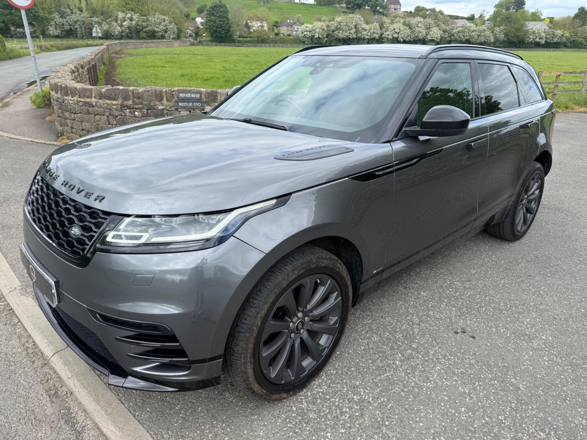 Land Rover Range Rover Velar - Image 8