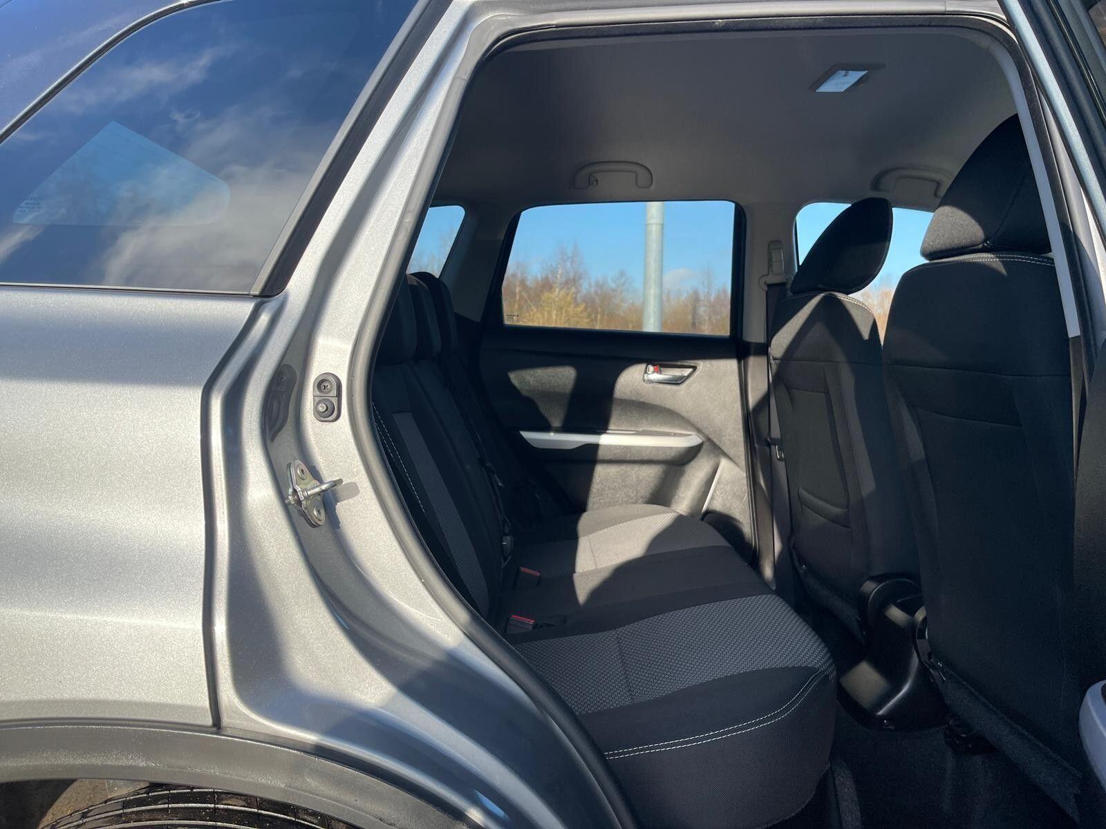 Suzuki Vitara - Image 22