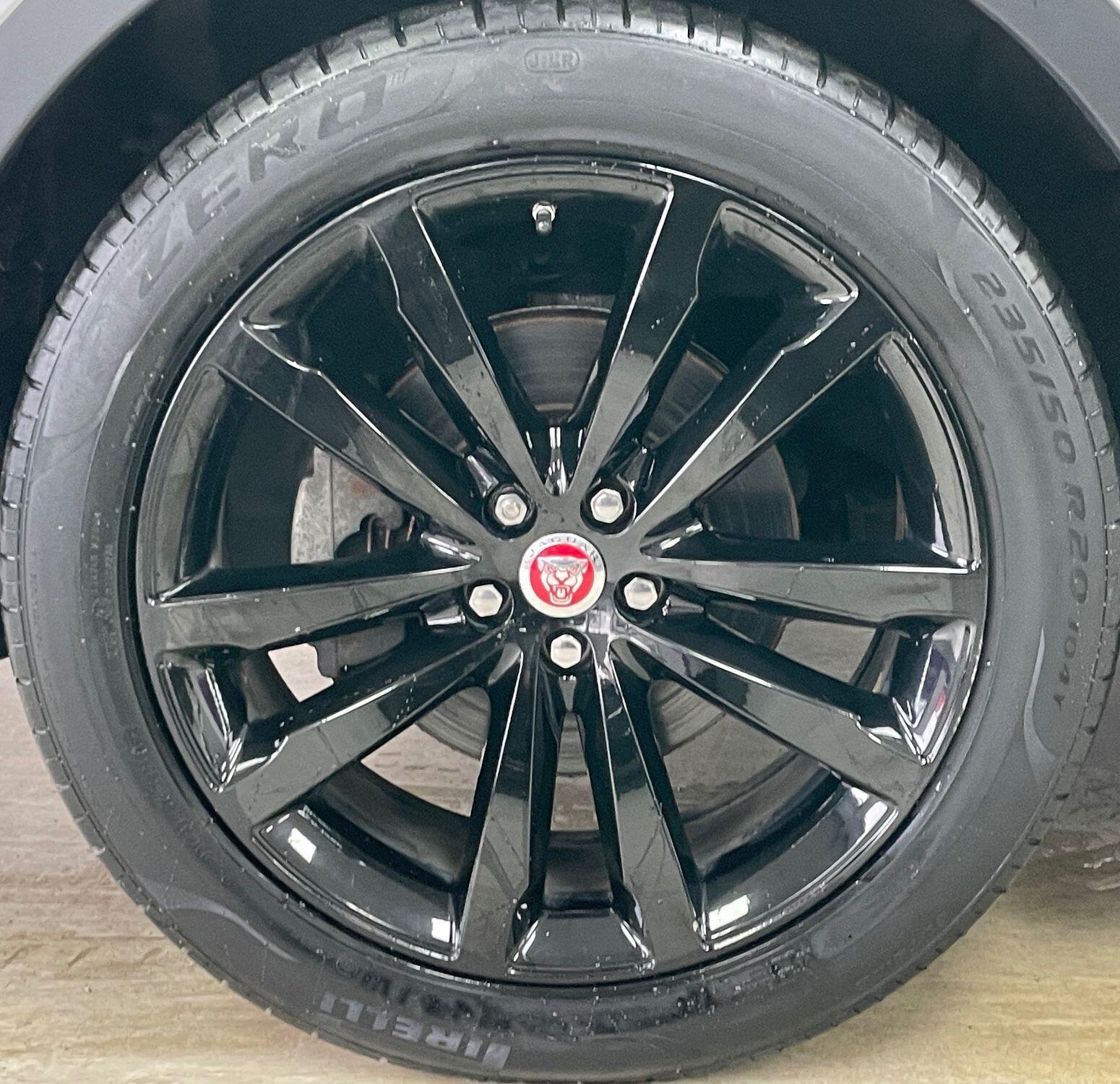 Jaguar E-Pace - Image 16