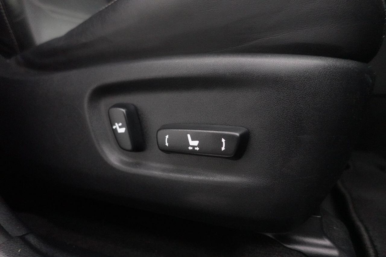 Lexus NX - Image 18