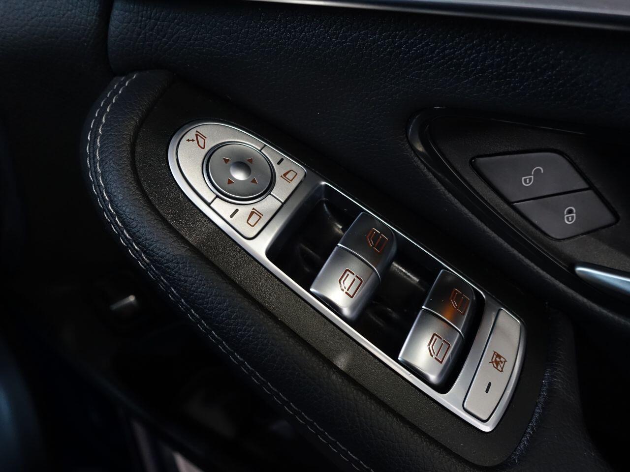 Mercedes-benz C-CLASS - Image 24