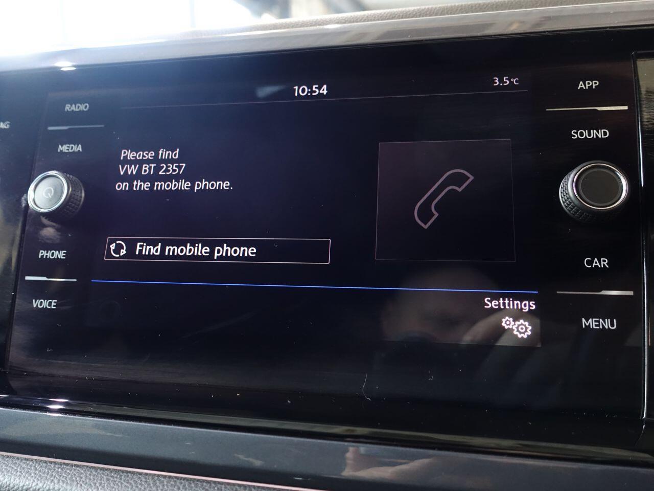 Volkswagen Polo - Image 24