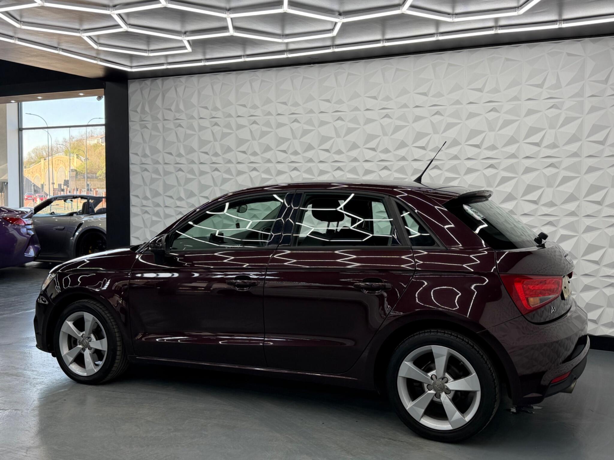 Audi A1 - Image 8