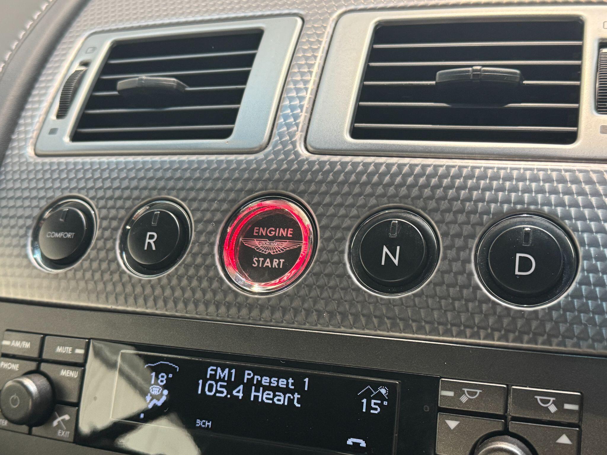 Aston Martin Vantage - Image 51