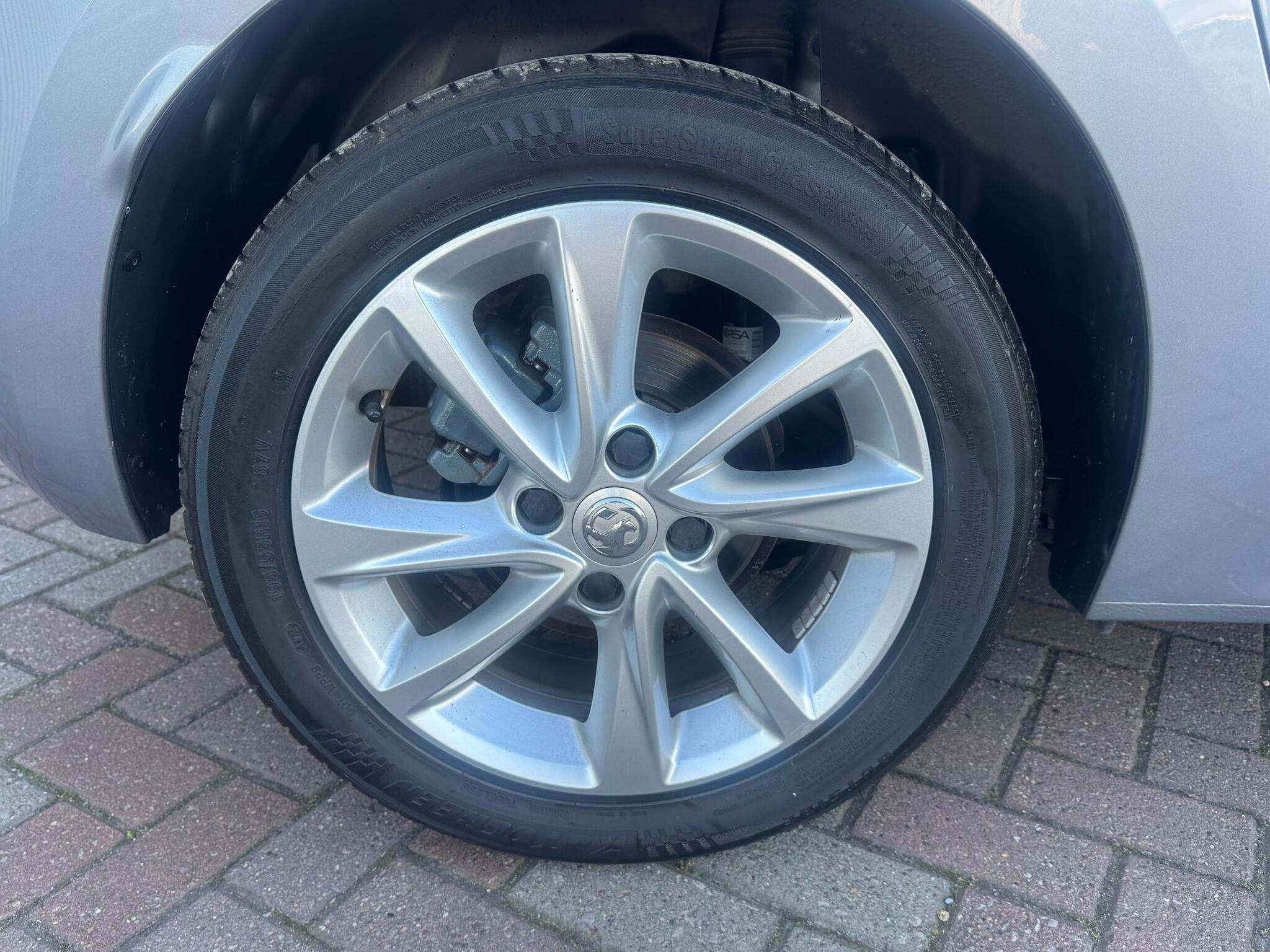 Vauxhall Corsa - Image 16