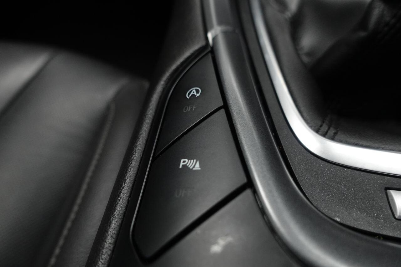 Ford Mondeo - Image 48