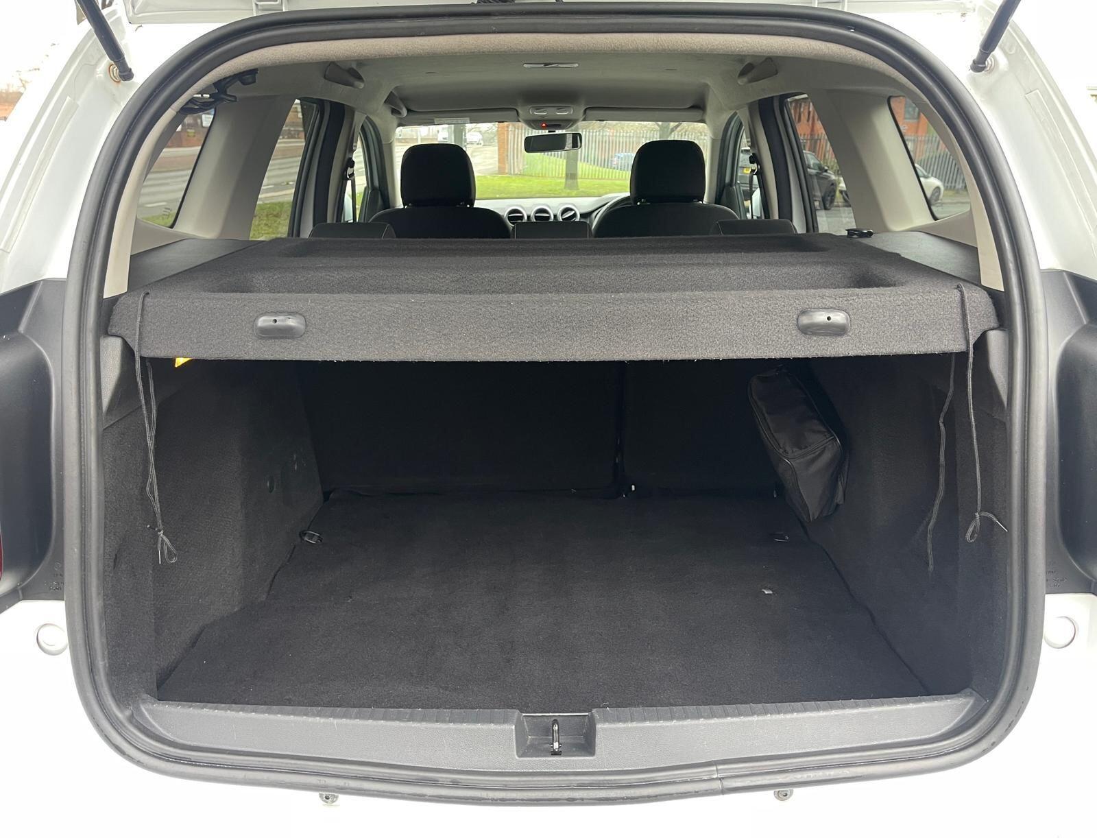 Dacia Duster - Image 42