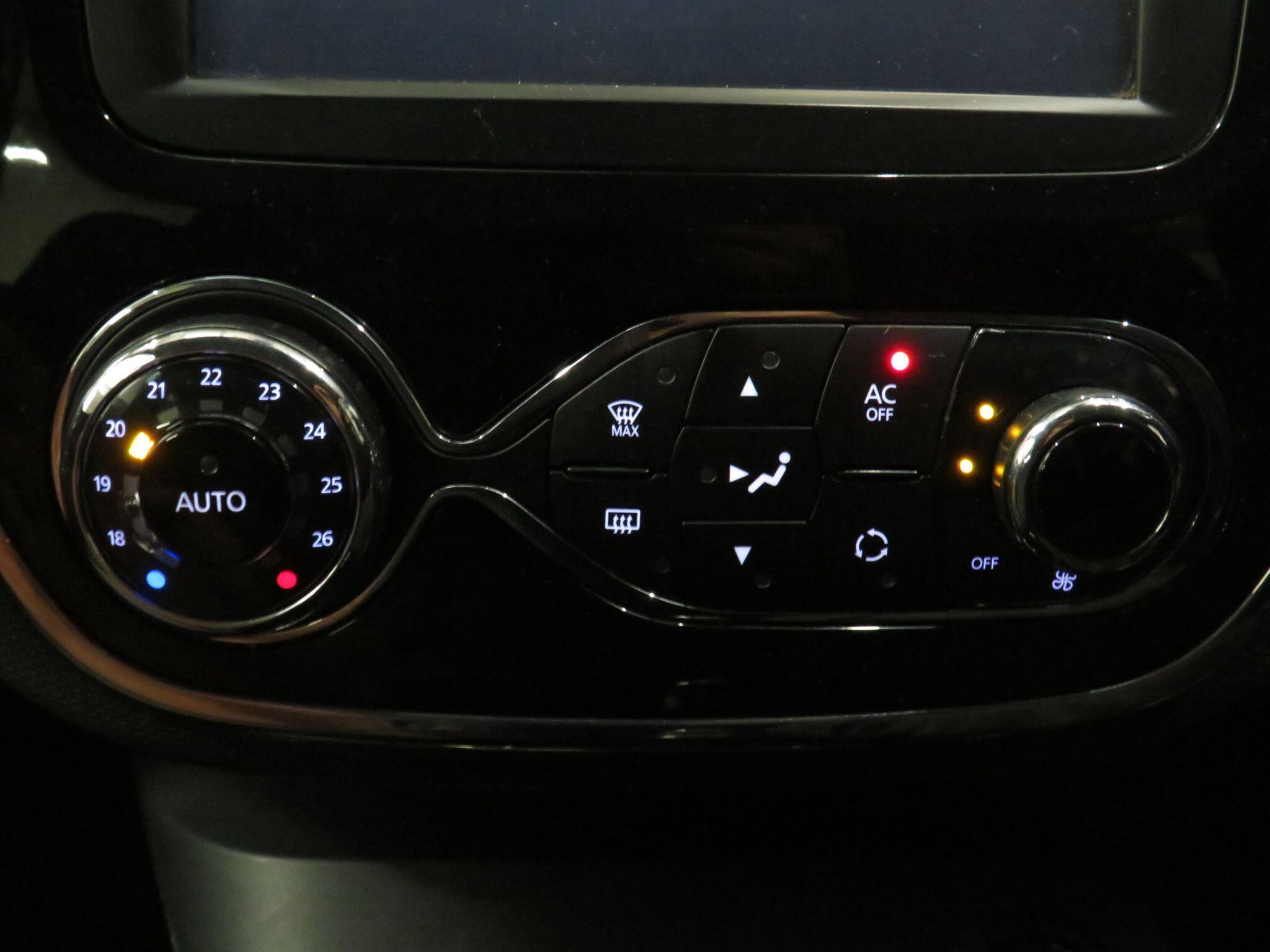 Renault Captur - Image 20
