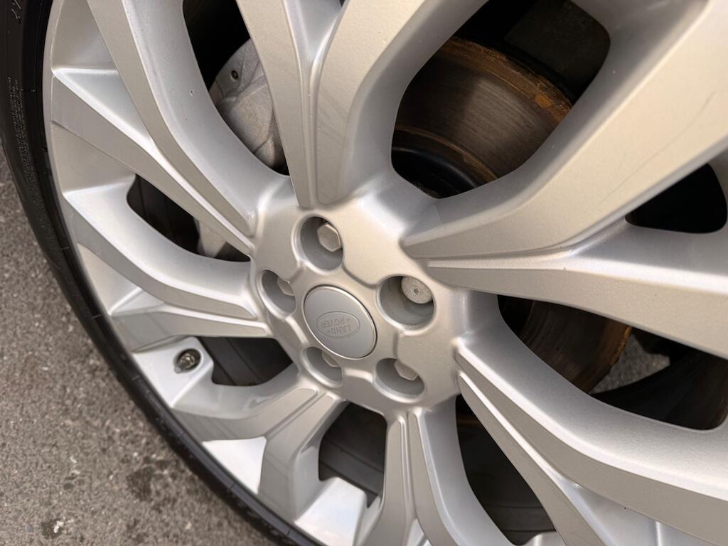 Land Rover Range Rover - Image 21