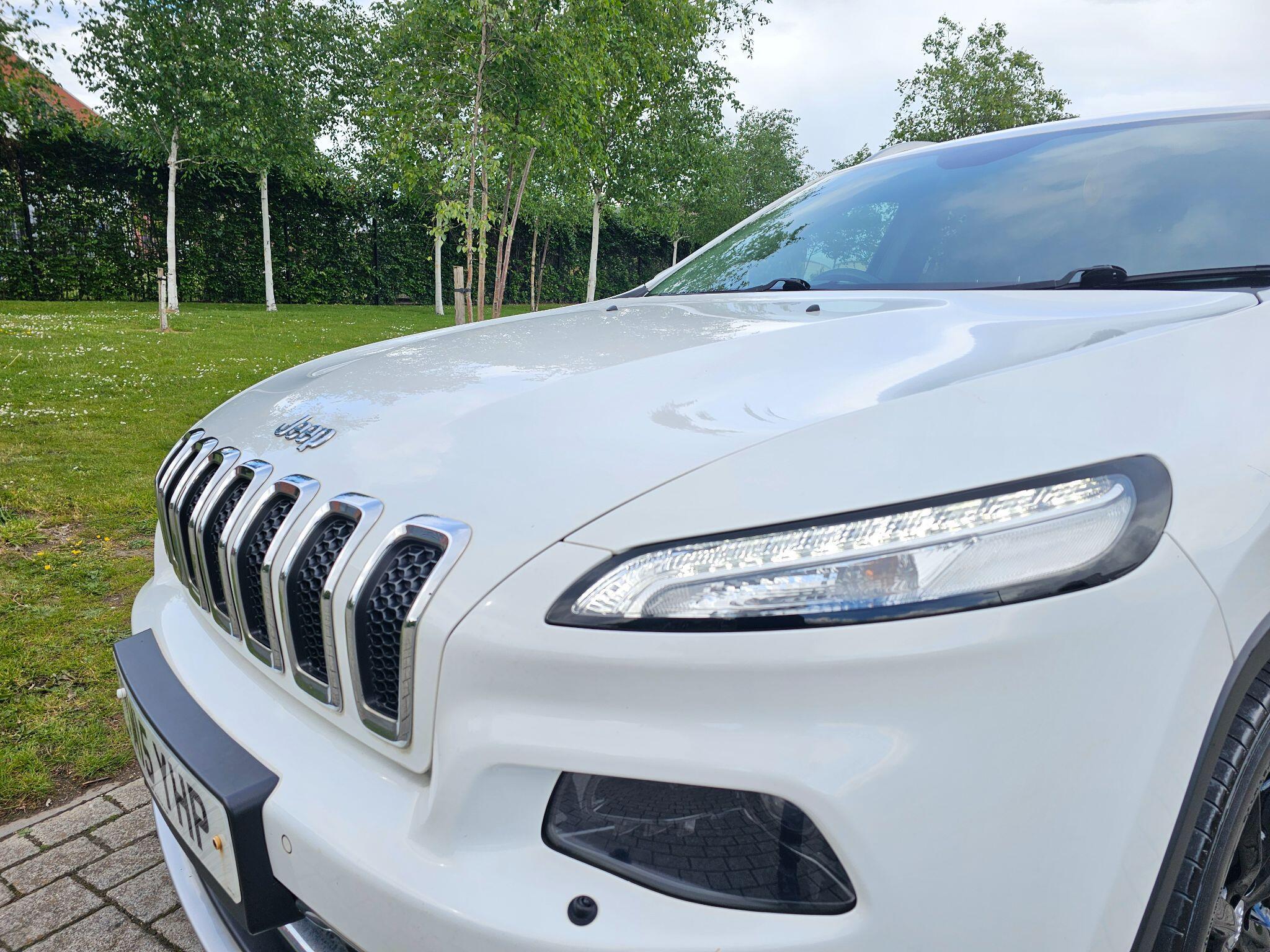 Jeep Cherokee - Image 22
