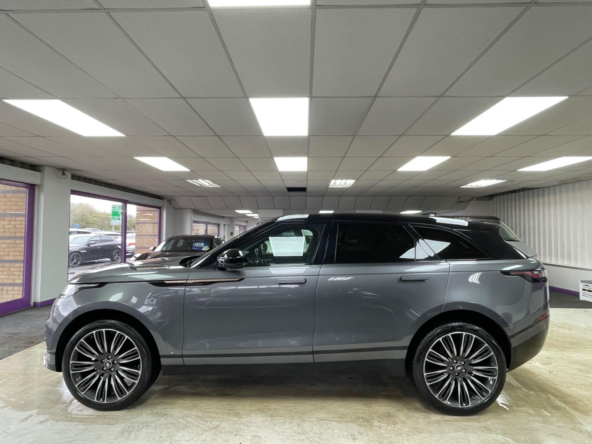Land Rover Range Rover Velar - Image 13
