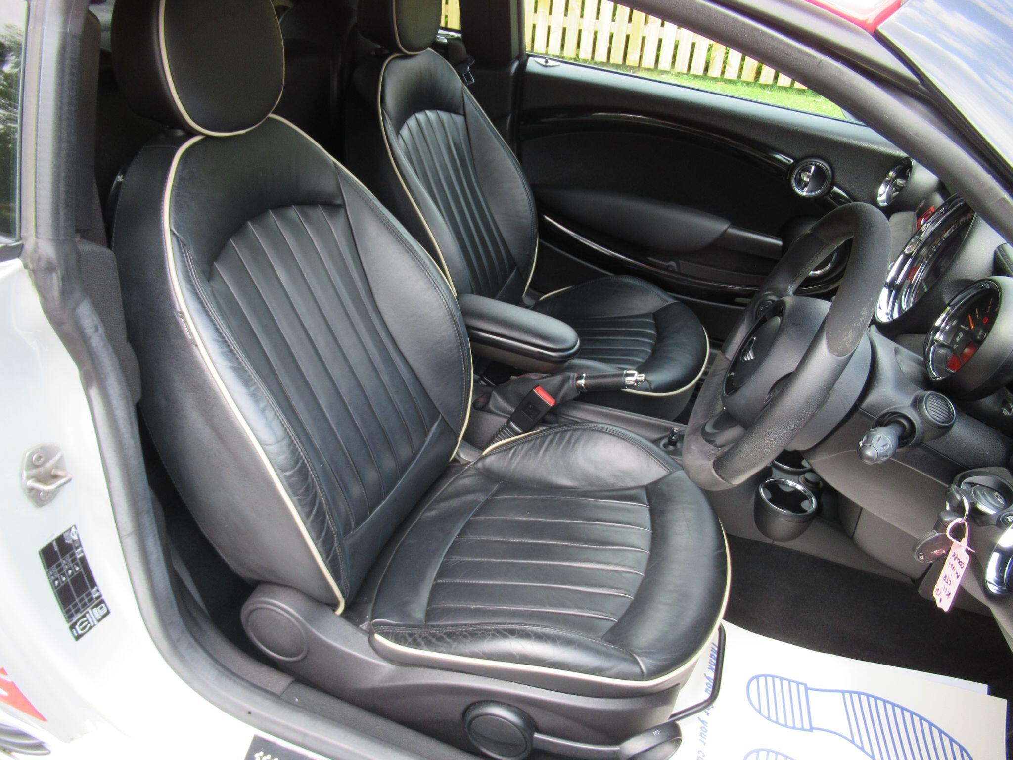 MINI Coupe - Image 14