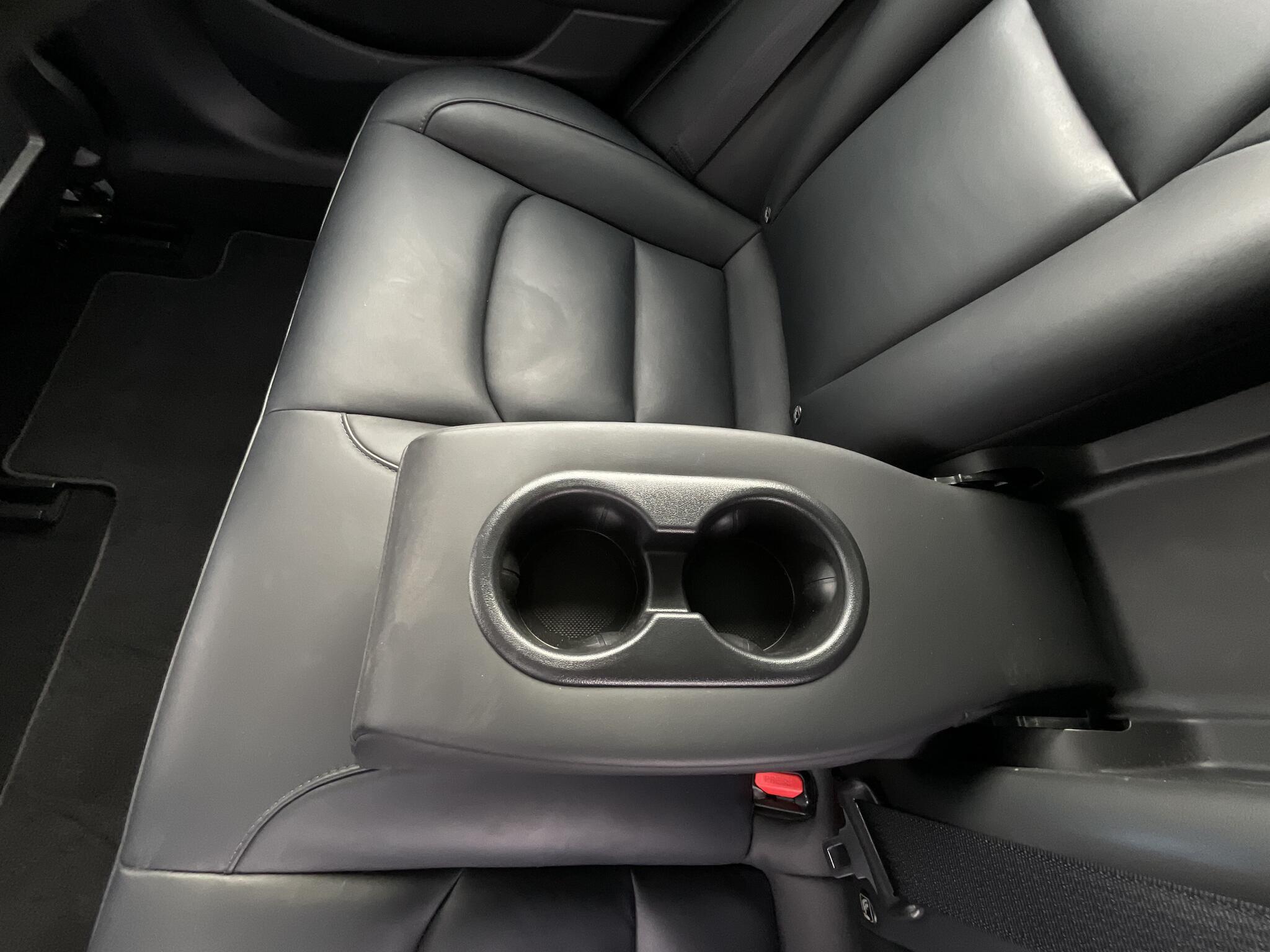 Tesla Model 3 - Image 16